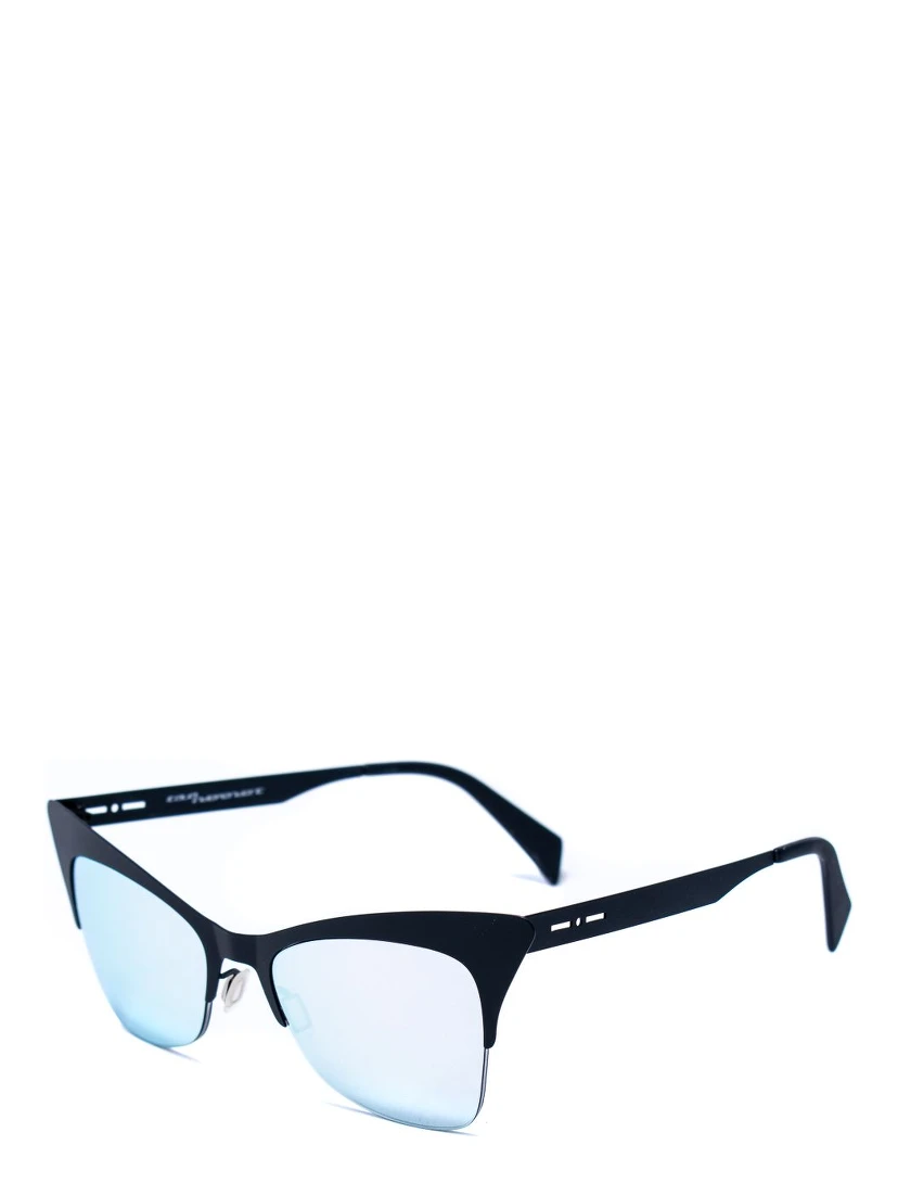 نظارات شمسية معدنية سوداء