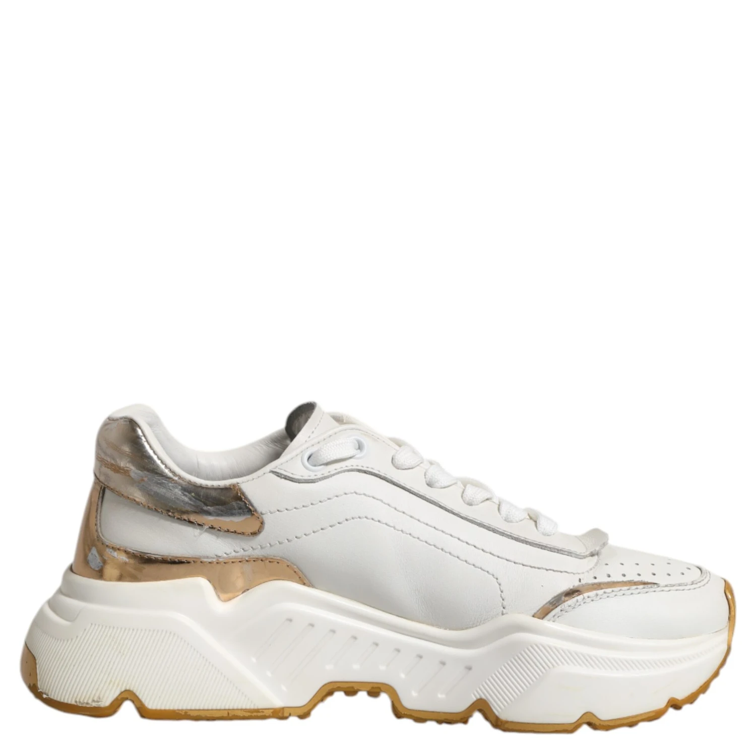 White Gold Daymaster Low Top Sneakers Shoes