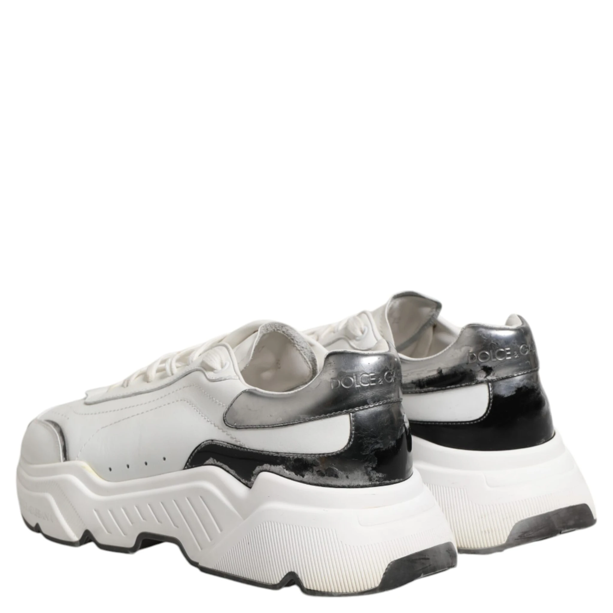 White Daymaster Leather Low Top Sneakers Shoes