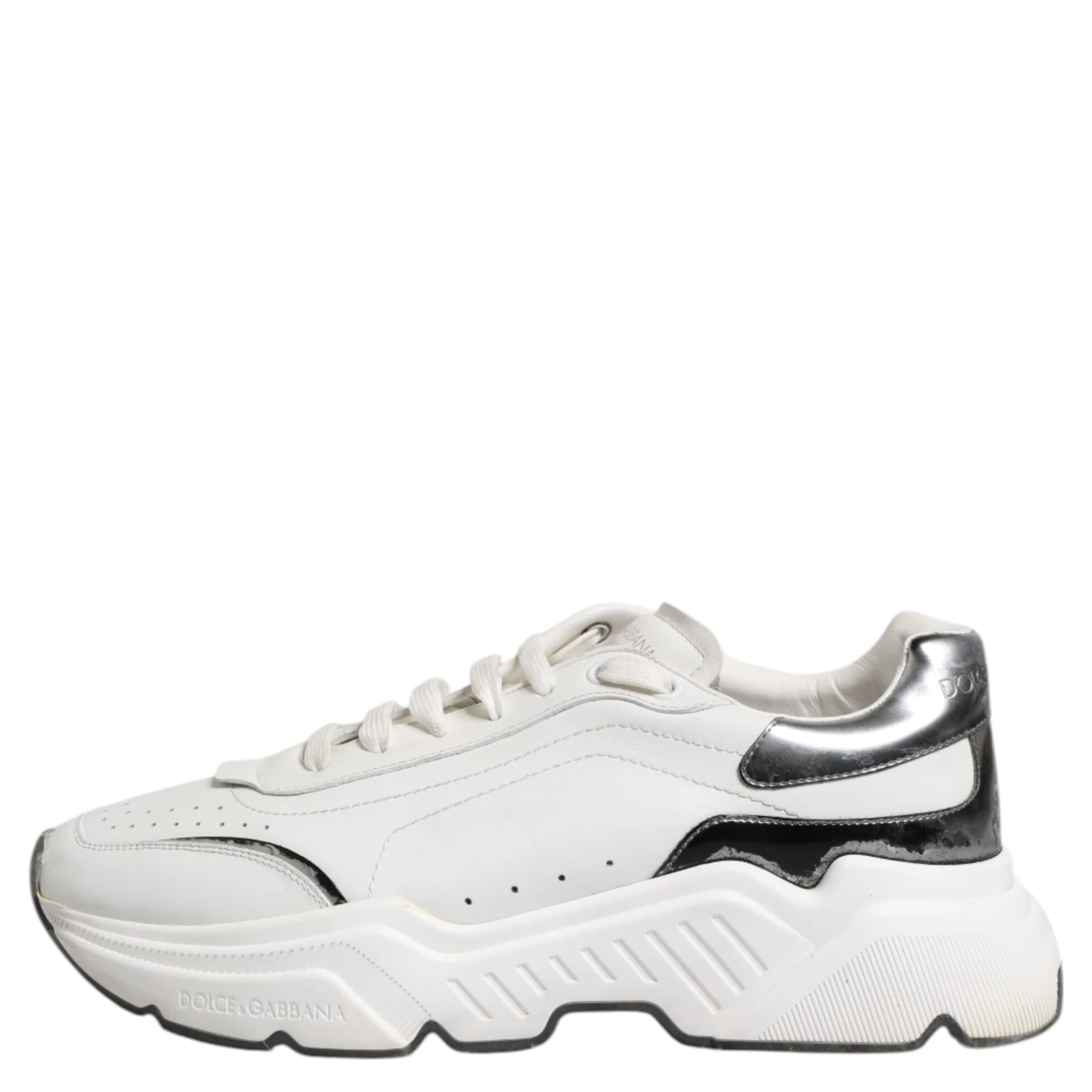 White Daymaster Leather Low Top Sneakers Shoes