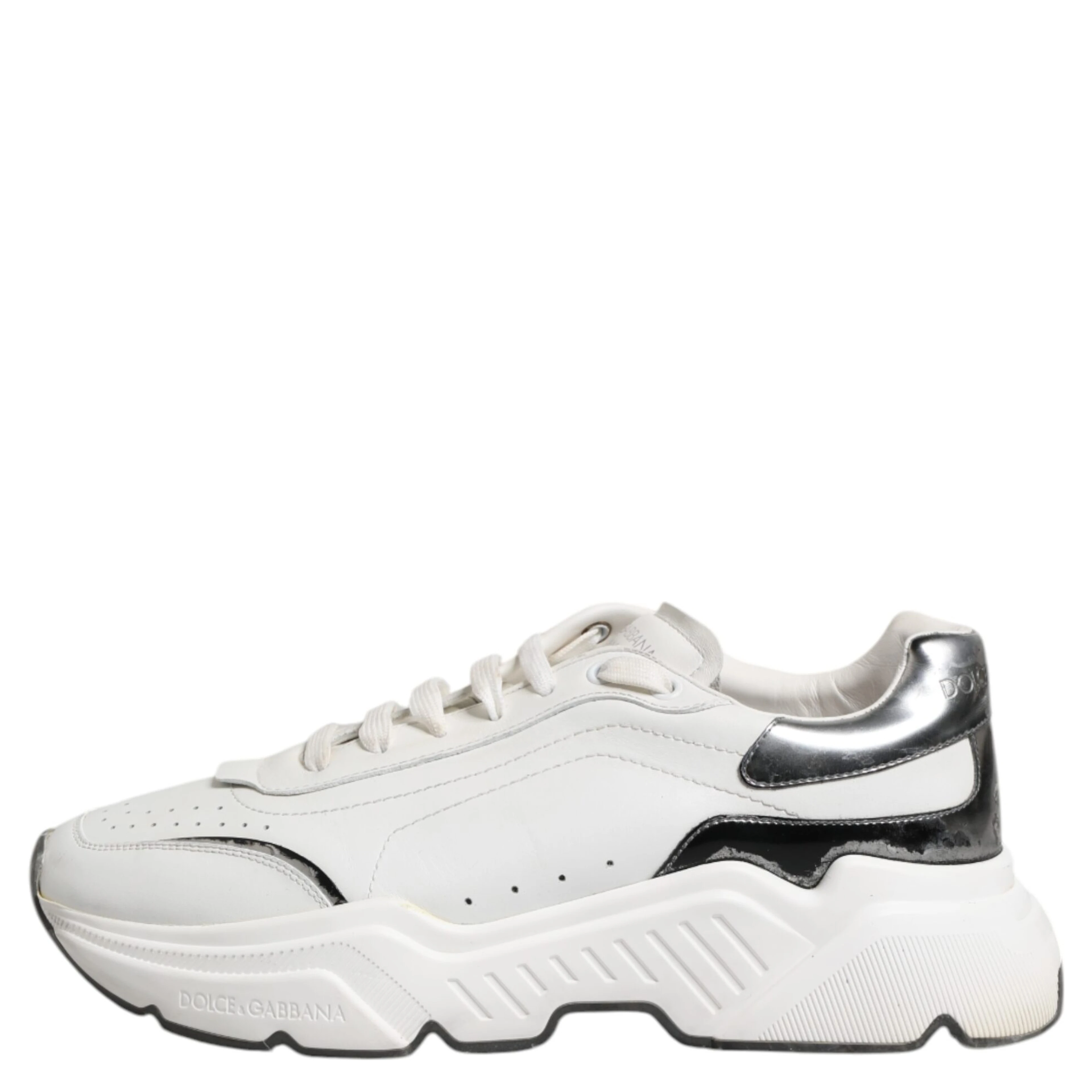White Daymaster Leather Low Top Sneakers Shoes