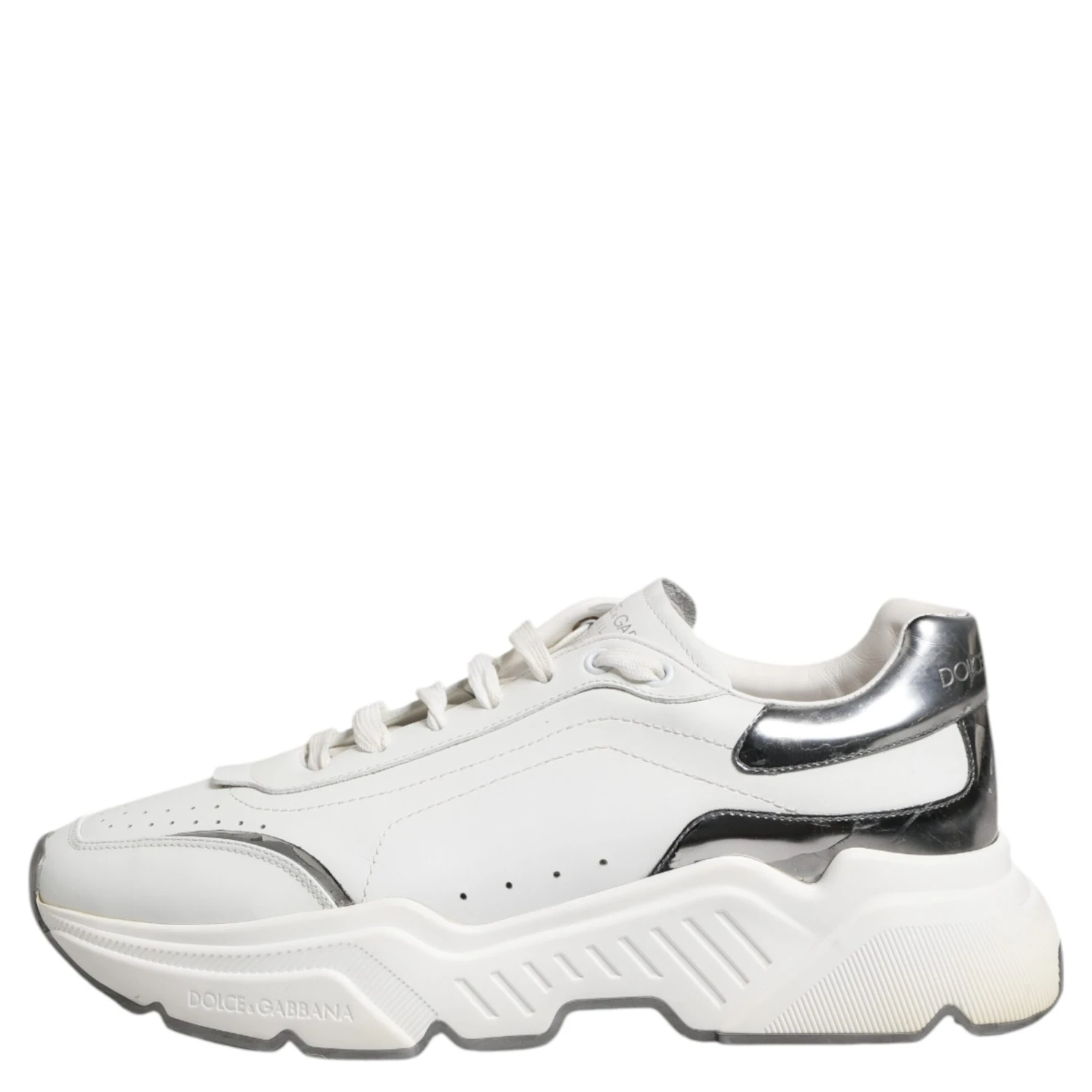 White Daymaster Leather Low Top Sneakers Shoes