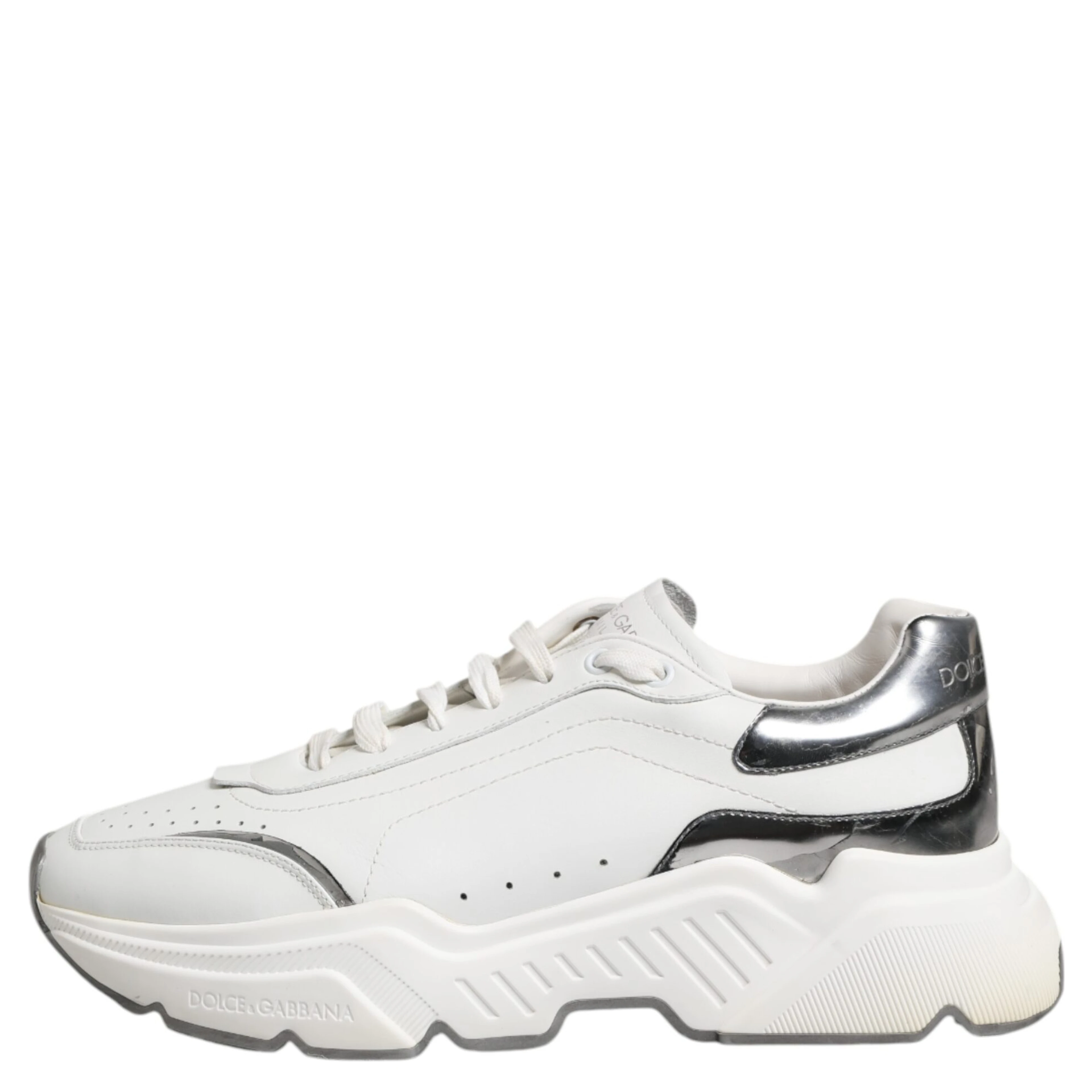 White Daymaster Leather Low Top Sneakers Shoes