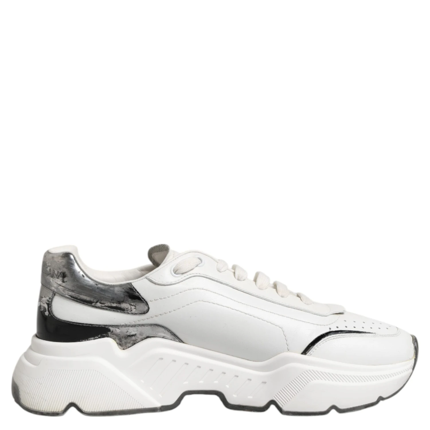 White Daymaster Leather Low Top Sneakers Shoes