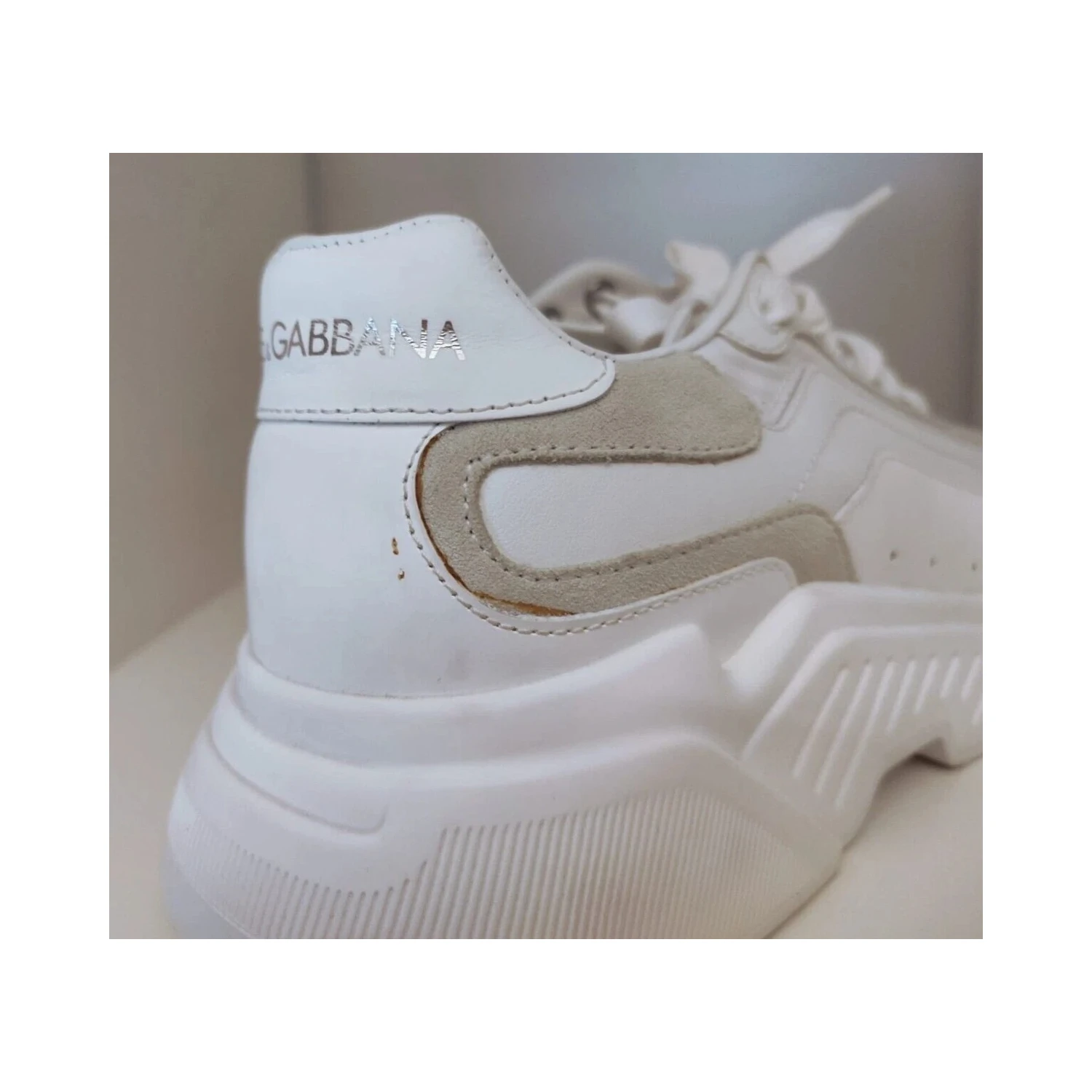 White Daymaster Low Top Mens Sneakers