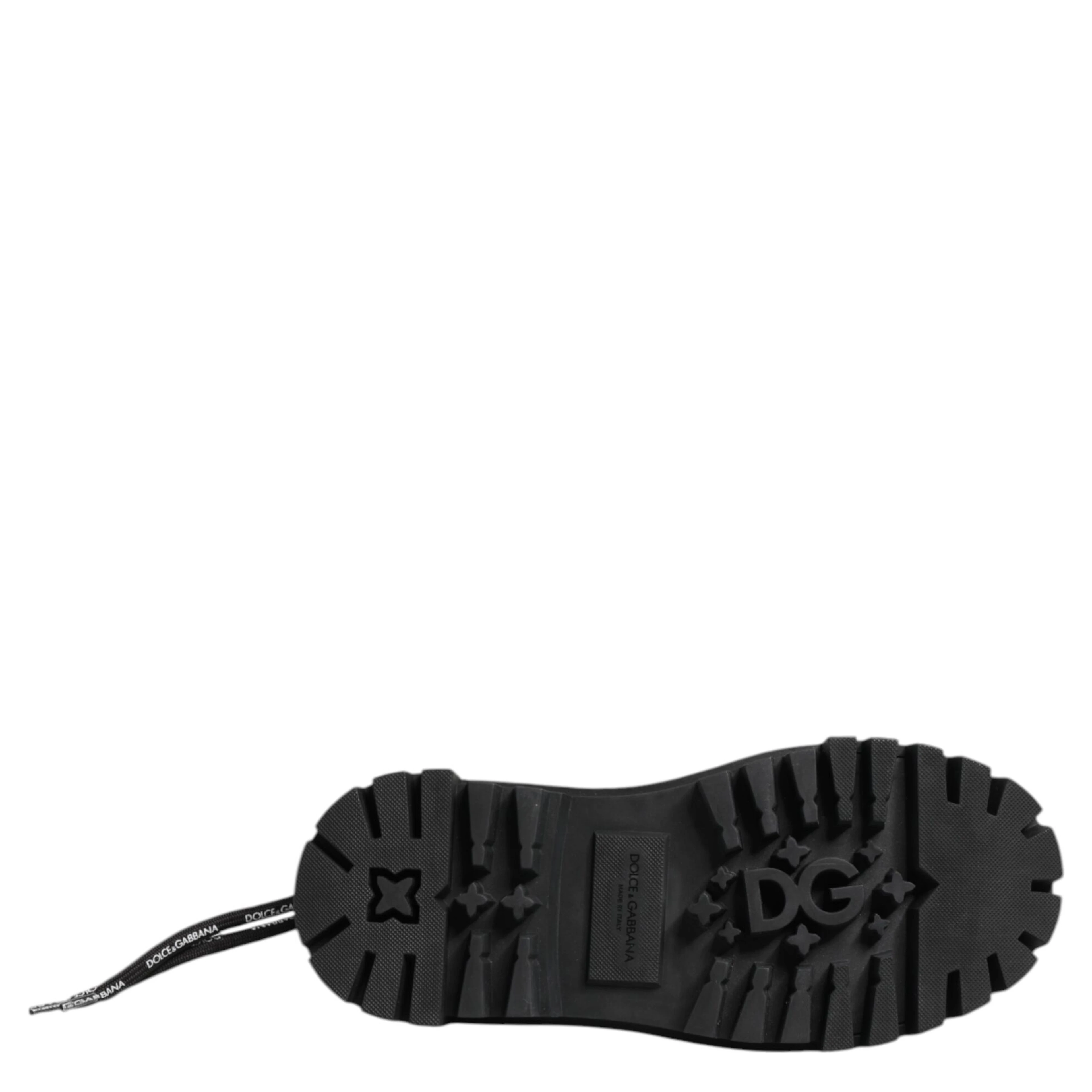 Black Low Top Lace Up Trekking Sneakers Shoes