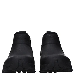 جزمة كاحل سوداء من القطن