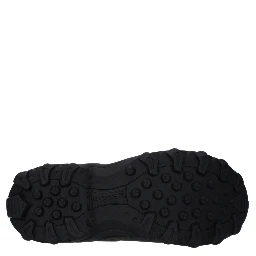 جزمة كاحل سوداء من القطن