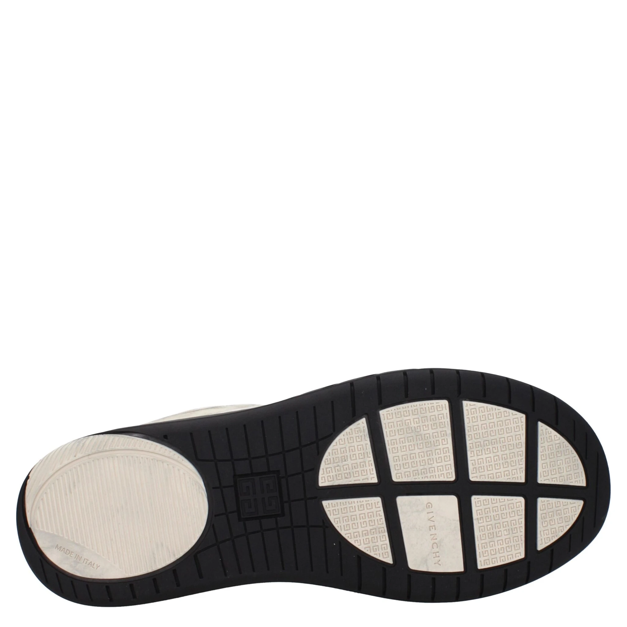 حذاء رياضي سميك من القماش البيج