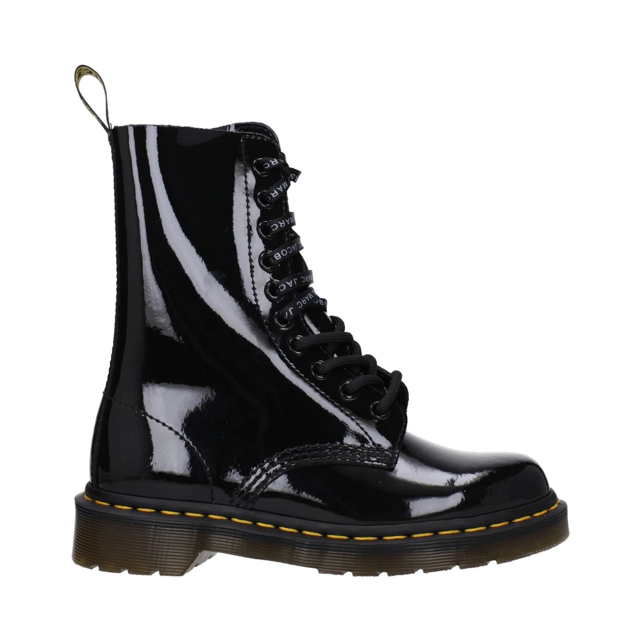 حذاء كاحل من الجلد الأسود