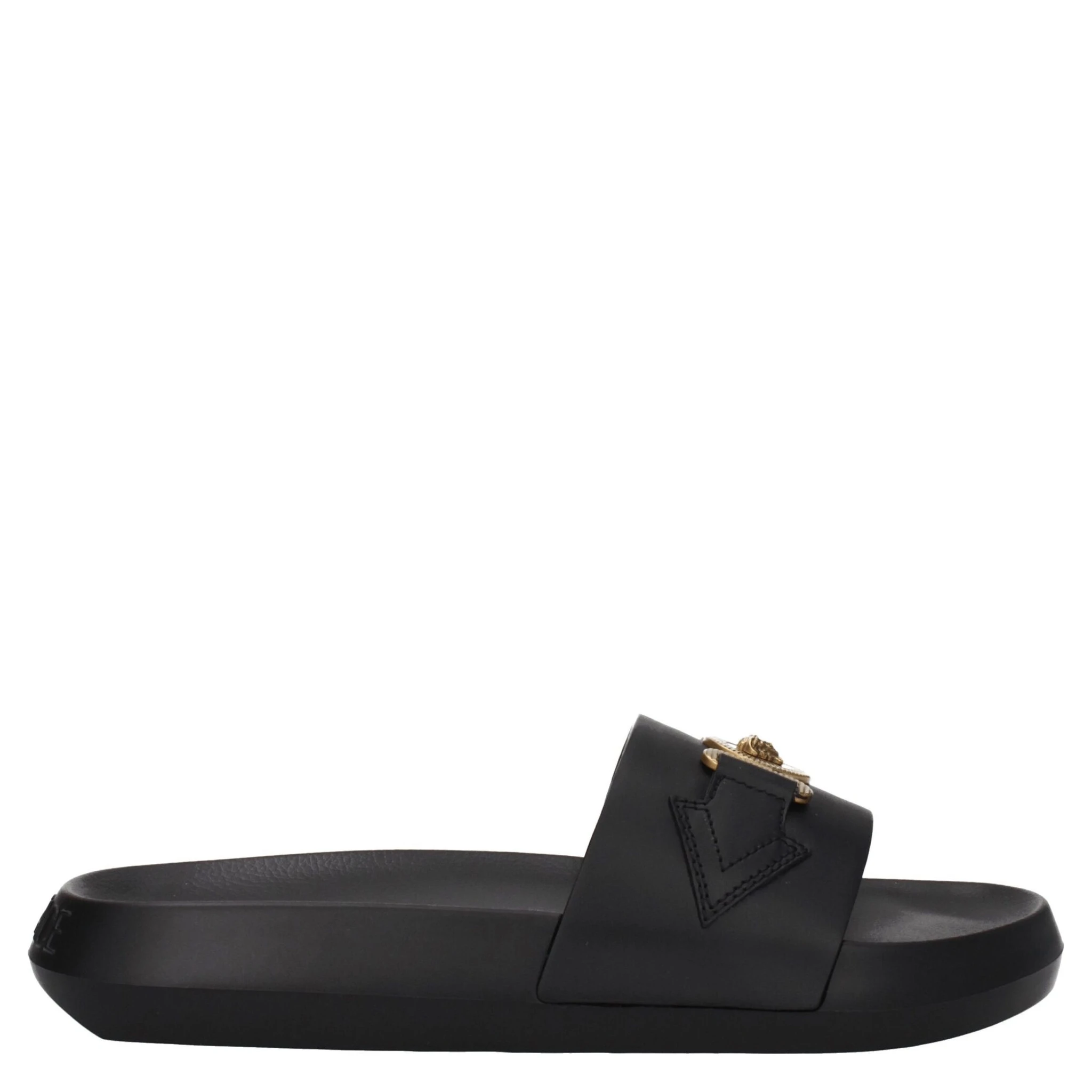 شباشب جلدية سوداء