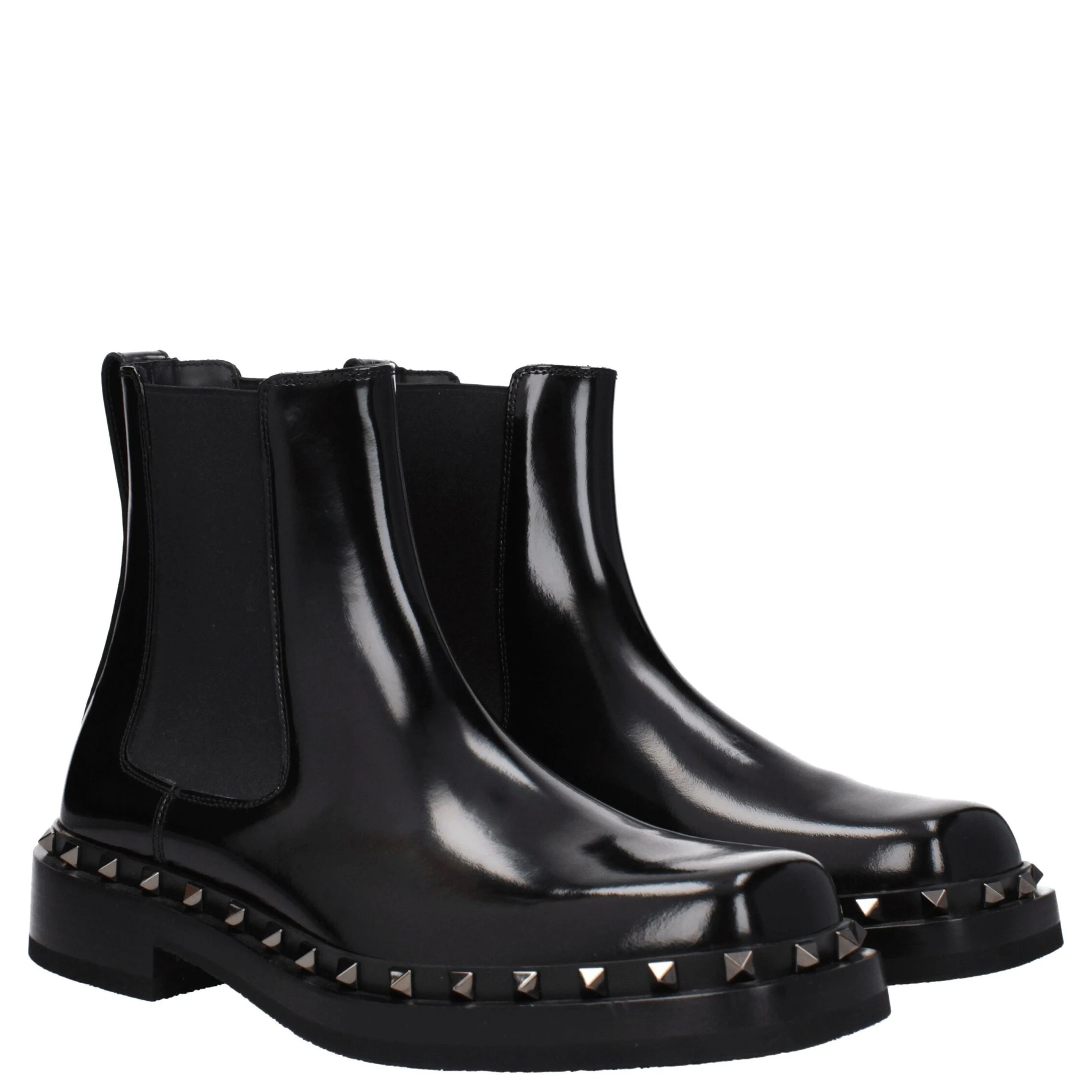 حذاء كاحل من الجلد الأسود