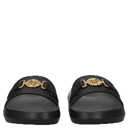 شباشب جلدية سوداء