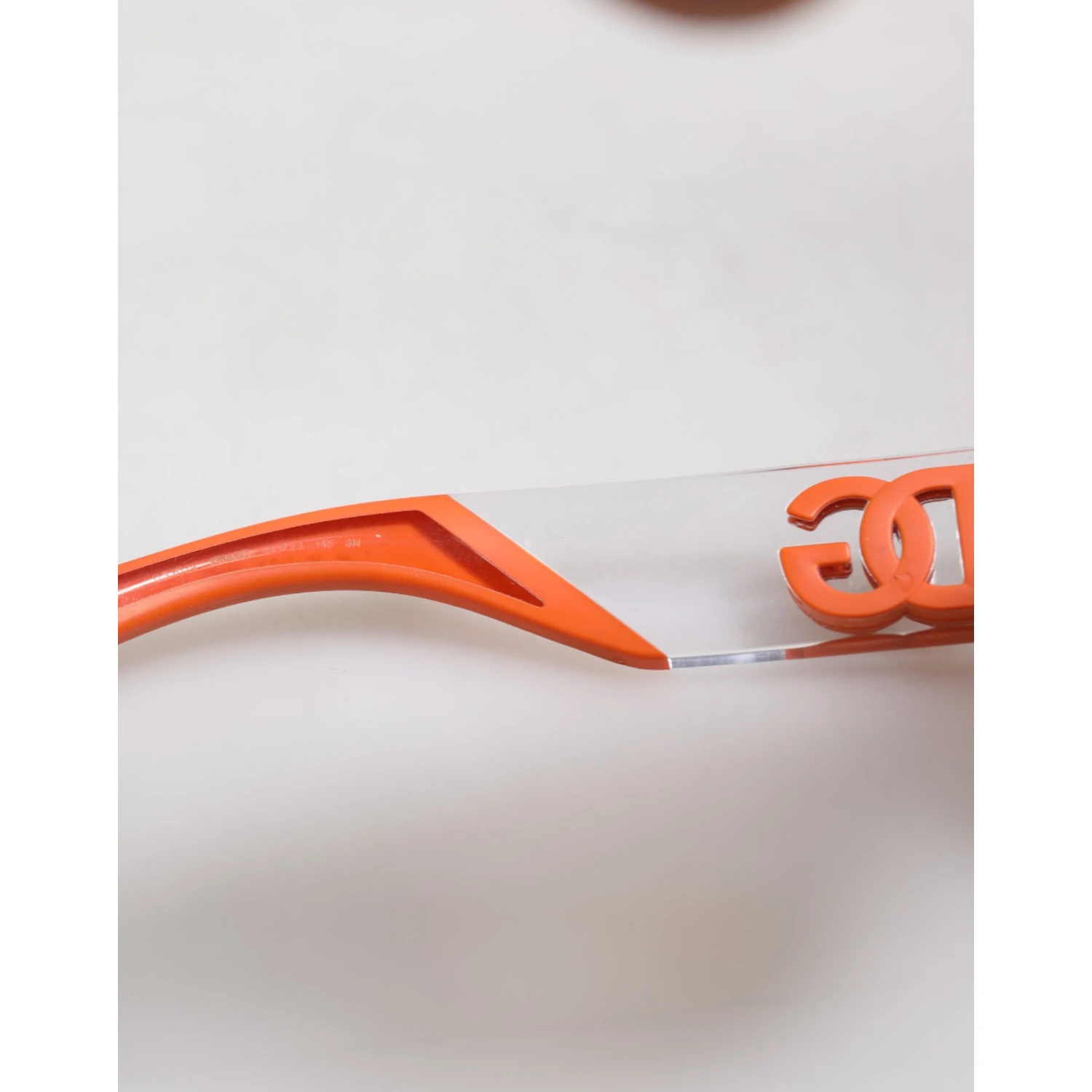Orange Reborn To Live Oval Frame Logo Eyewear Sunglasses