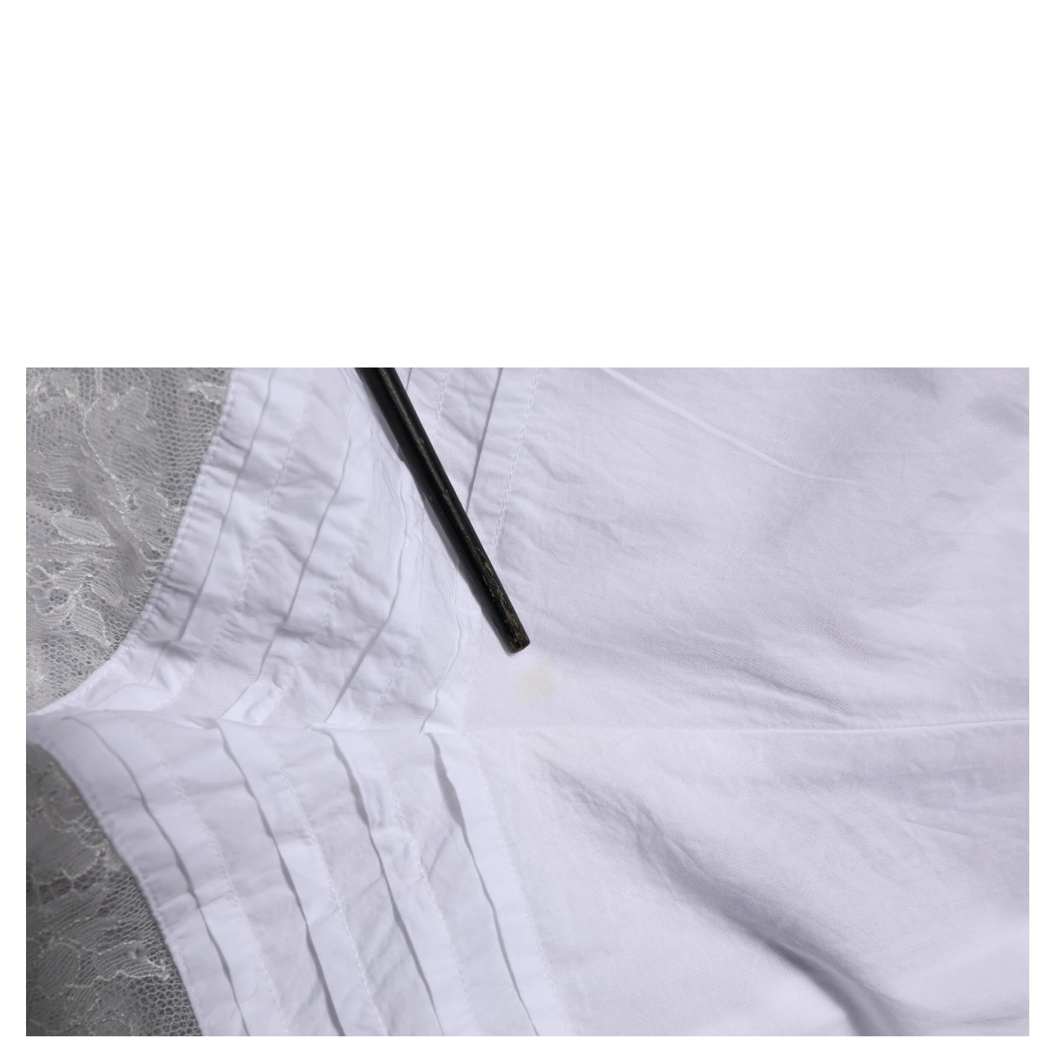White Lace Paneled Cotton High Waisted Shorts