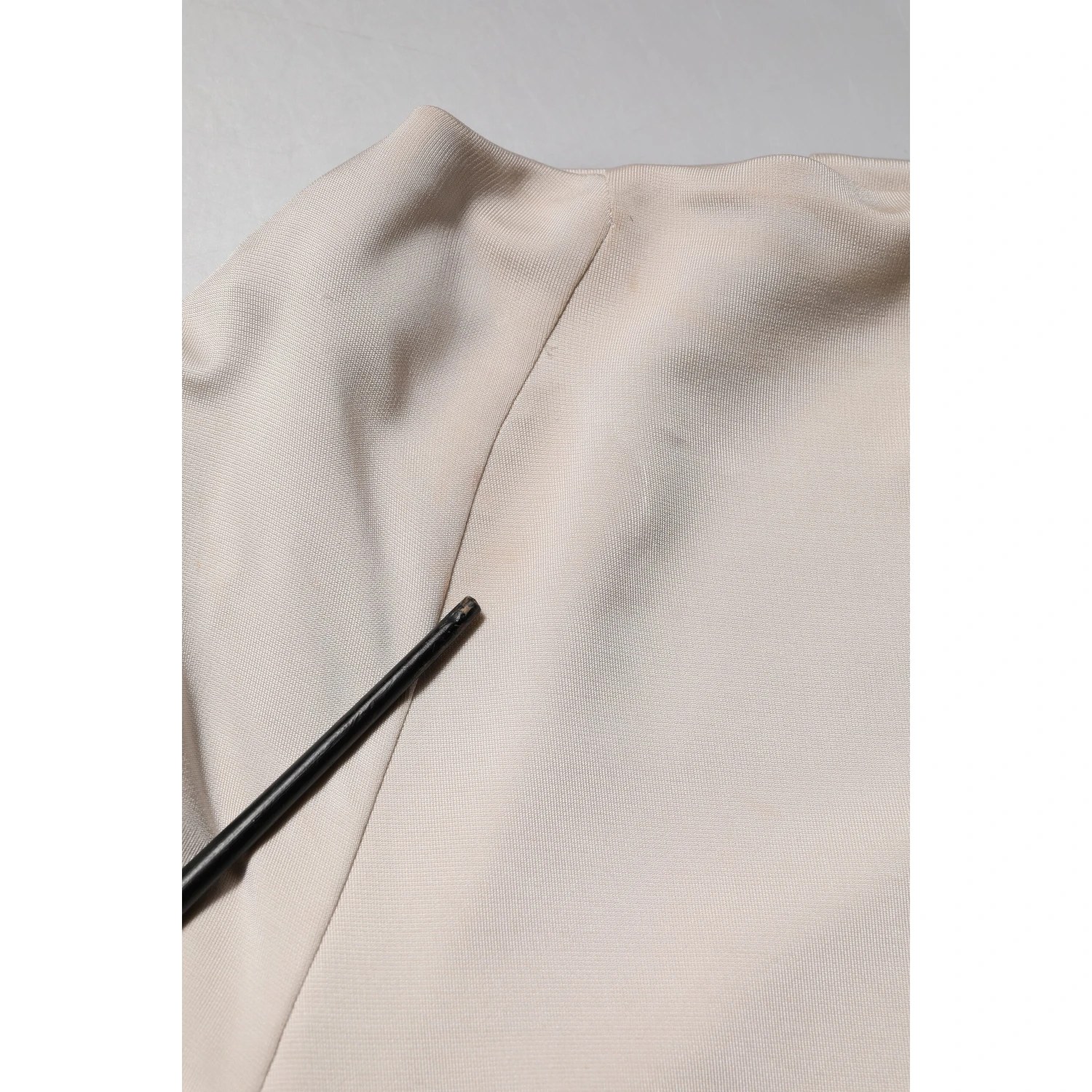 Ivory Viscose Sheath Knee Length Dress