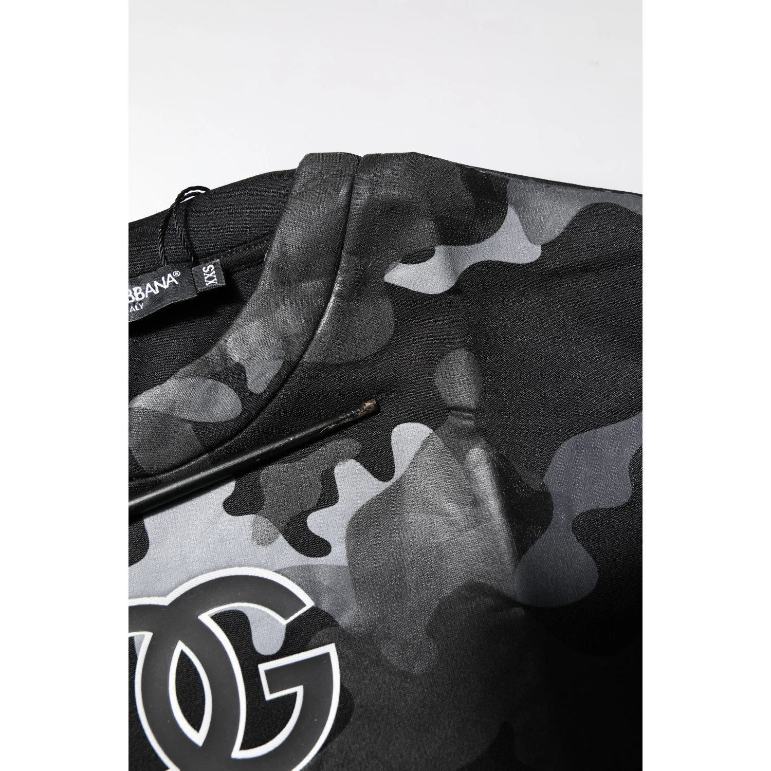 Black Camouflage Pullover Sweatshirt Sweater