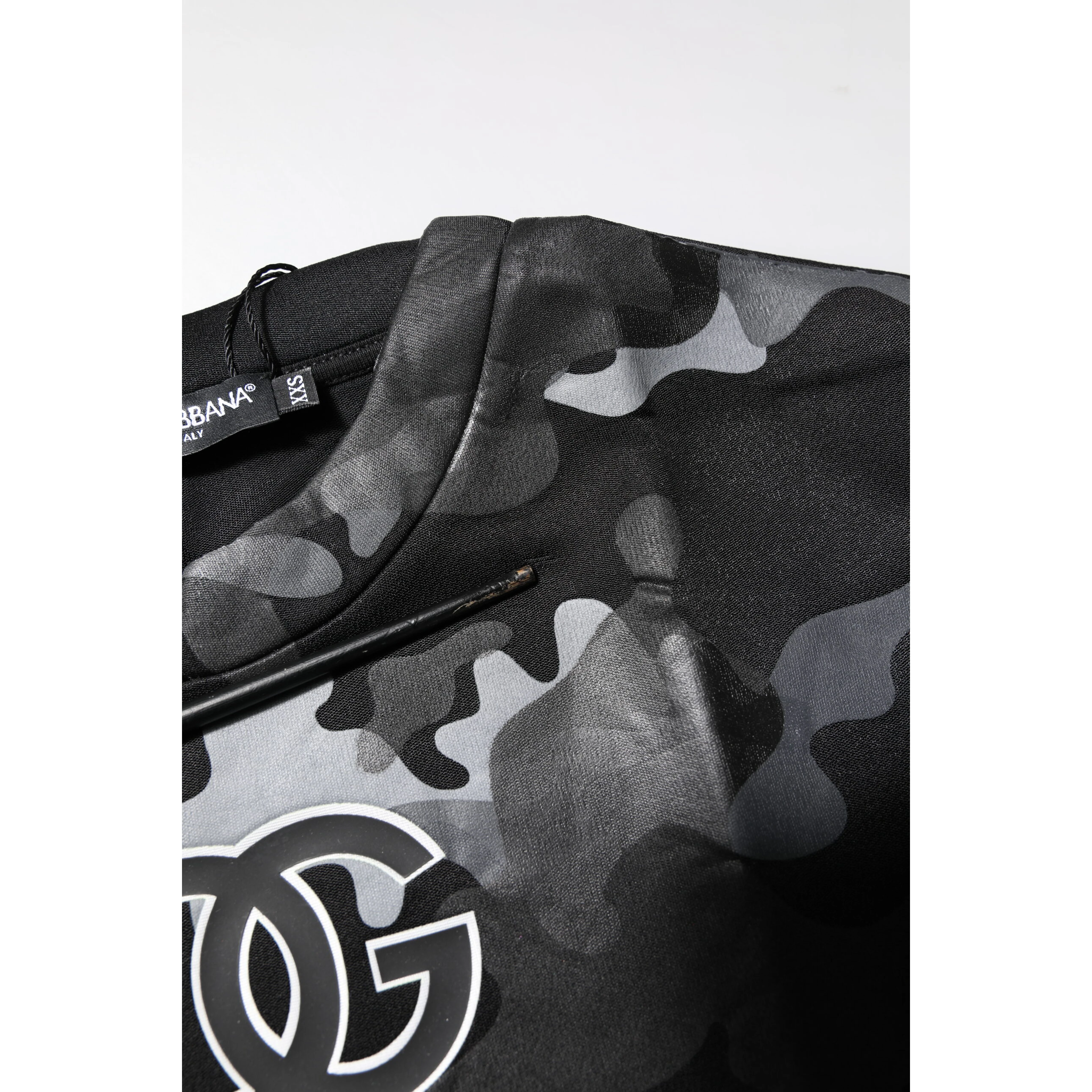 Black Camouflage Pullover Sweatshirt Sweater