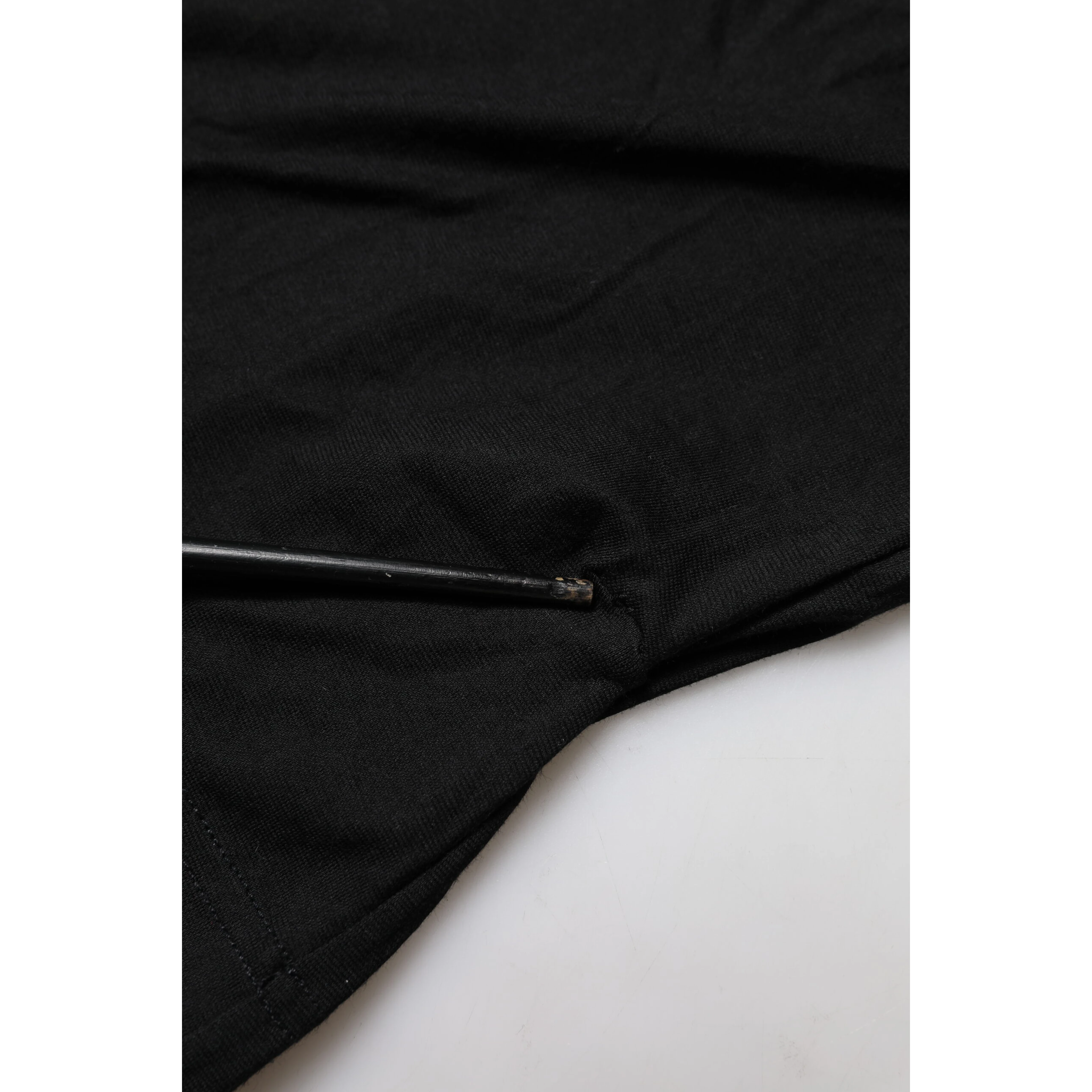 Black Cotton Short Sleeves Round Neck T-shirt