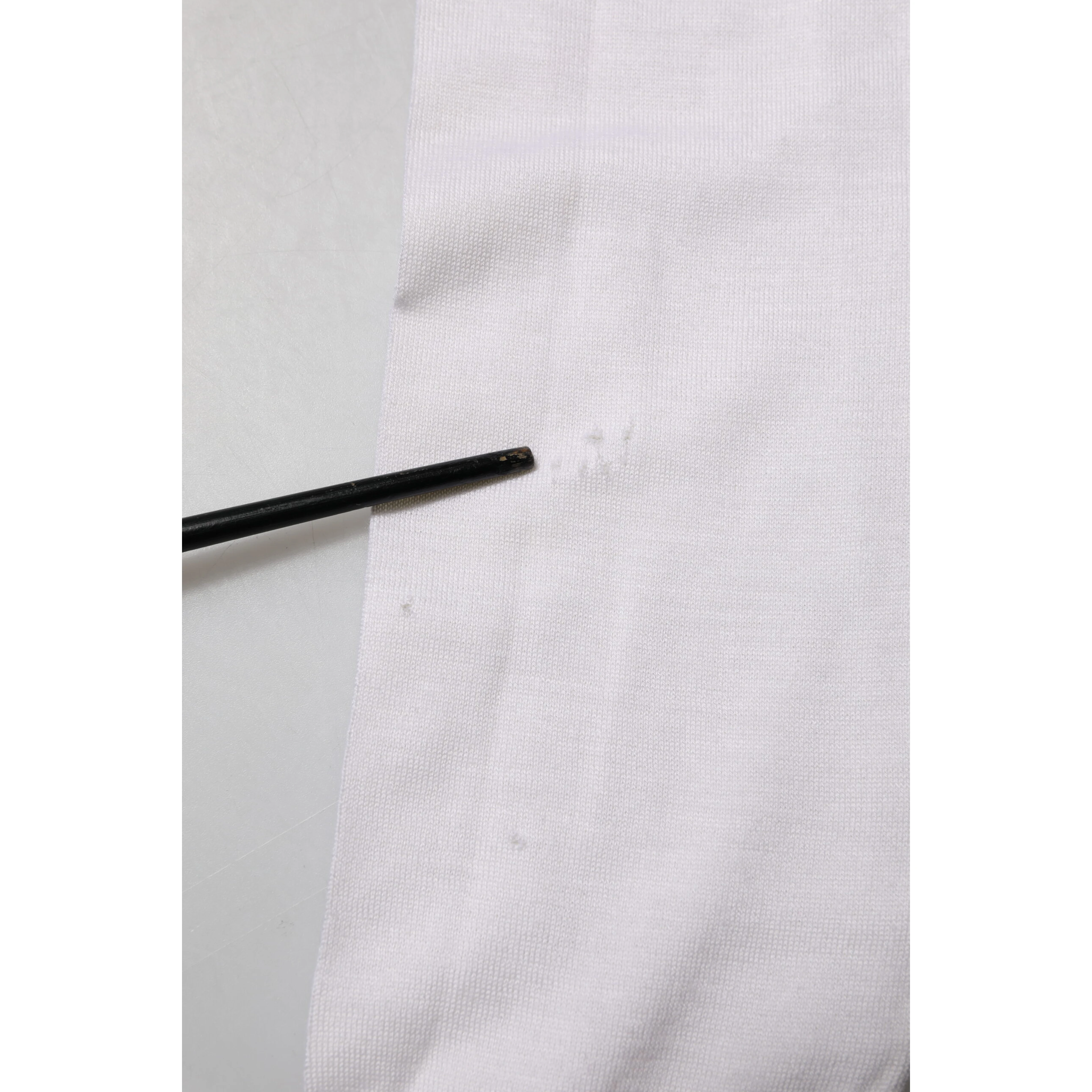 White Cashmere Logo V-neck Pullover Sweater