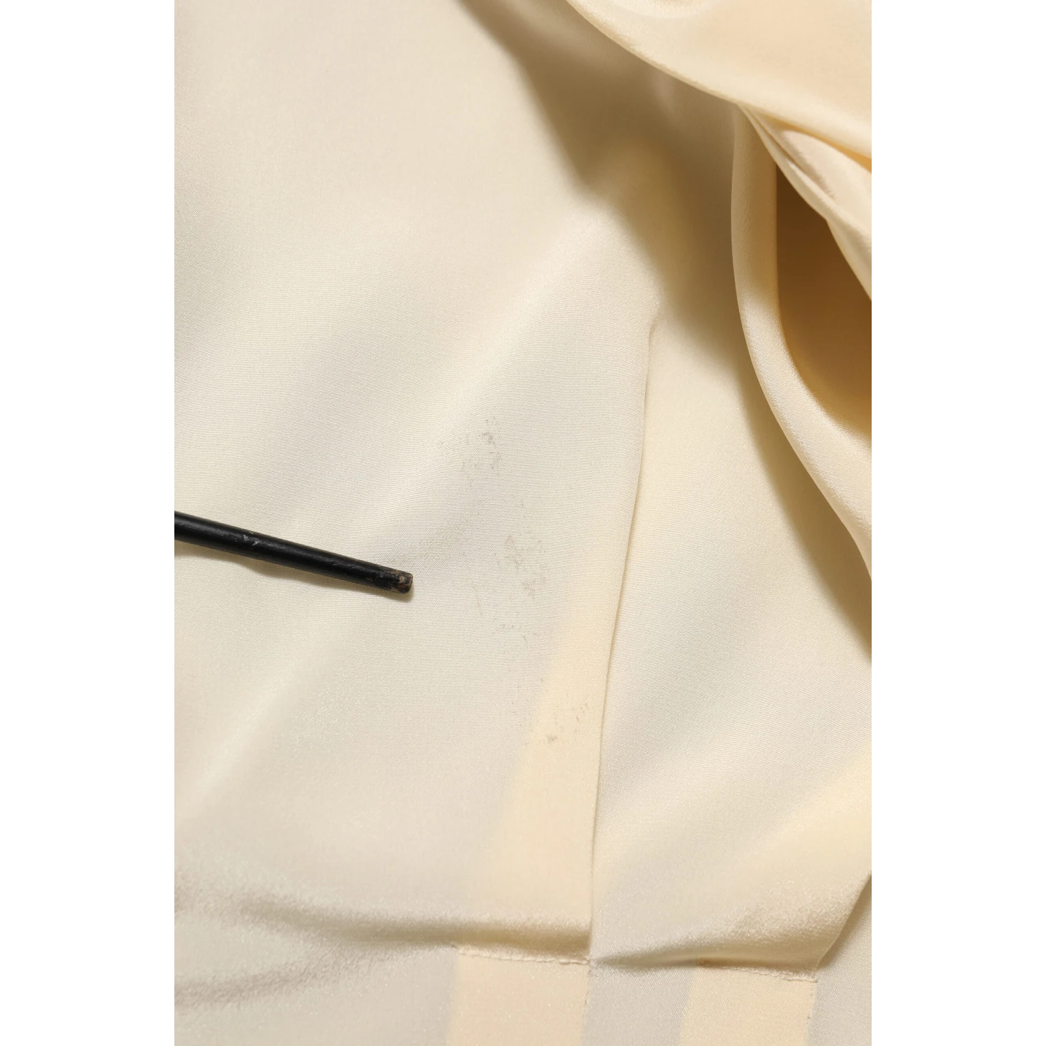 Light Yellow Ascot Collar Buttoned Blouse Top