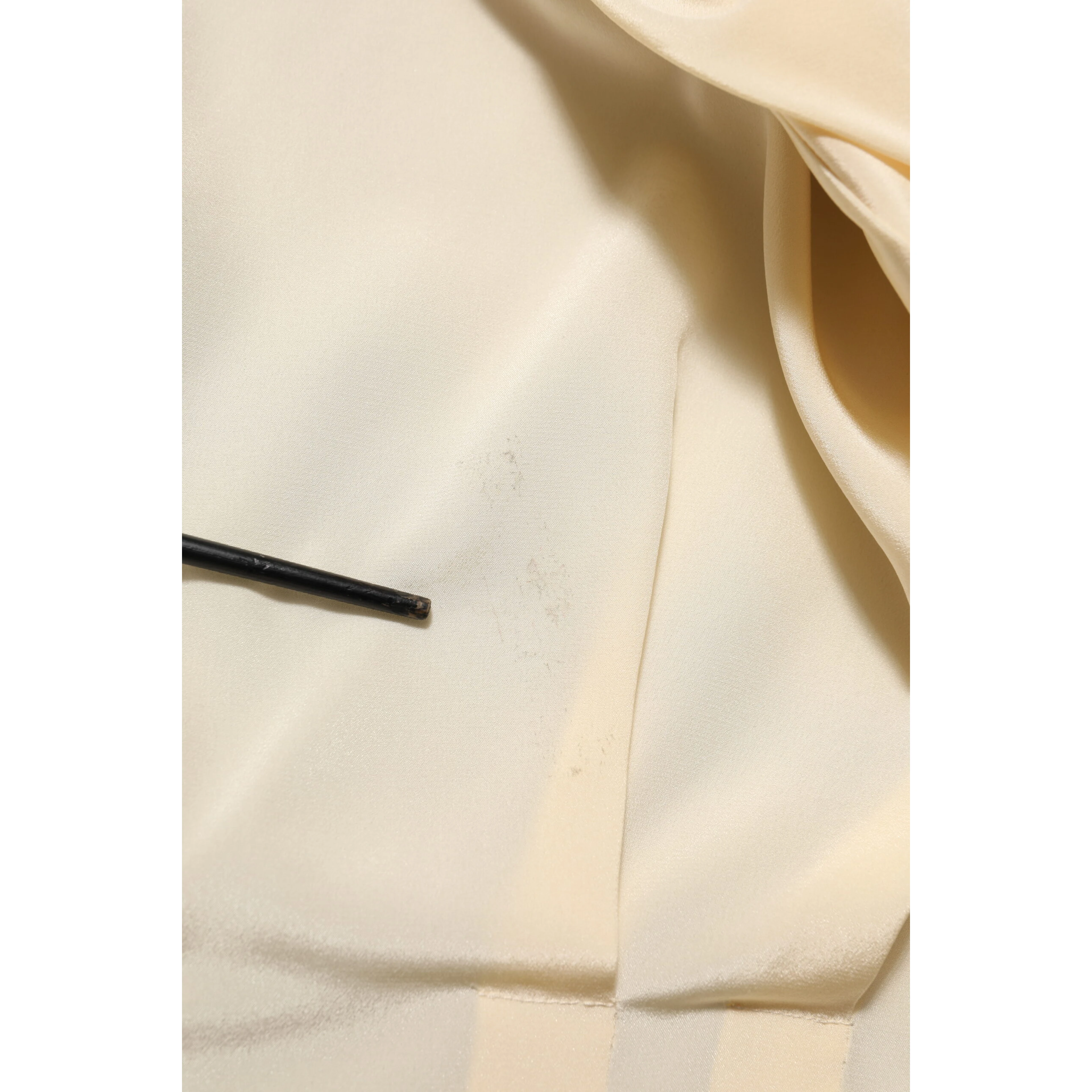 Light Yellow Ascot Collar Buttoned Blouse Top