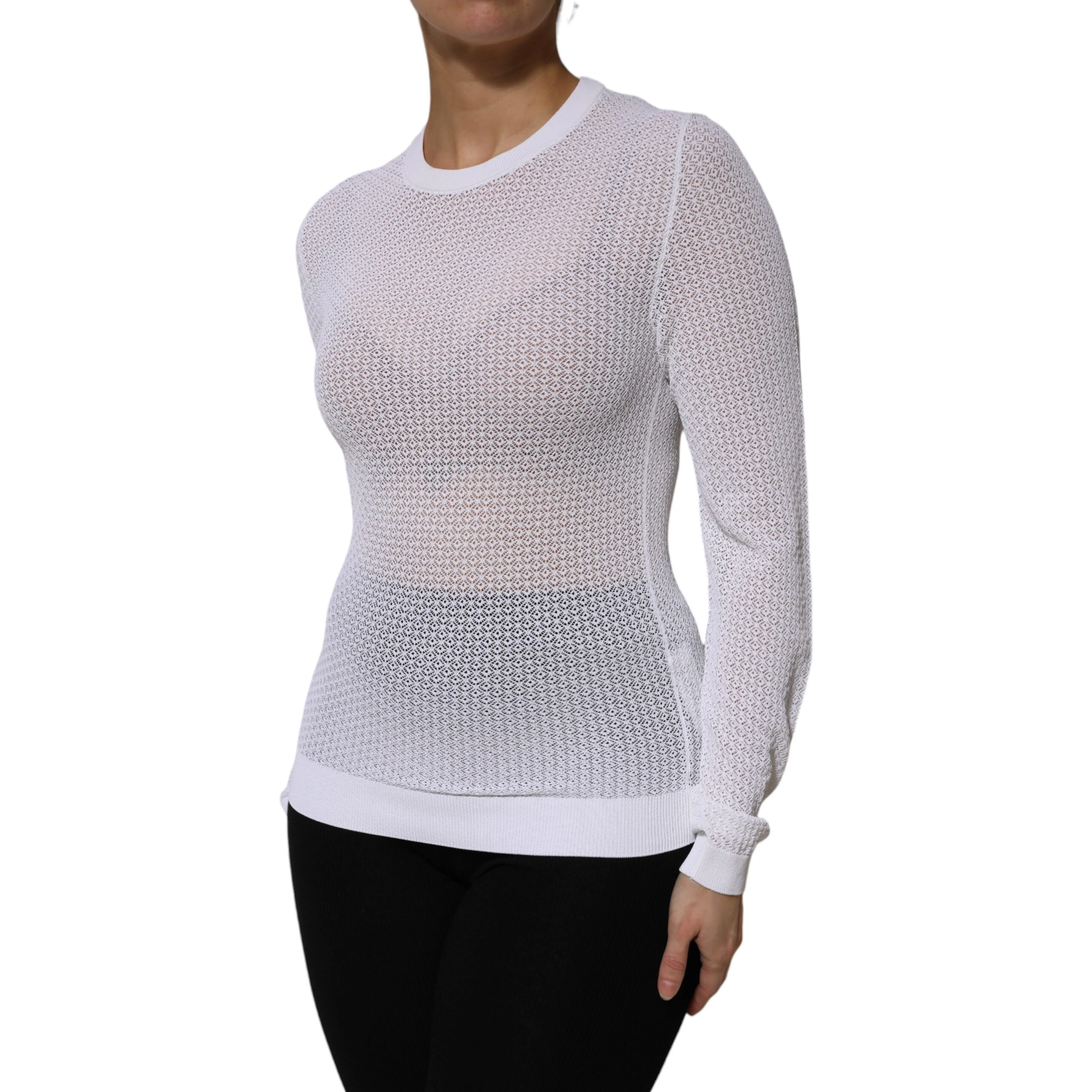 White Round Neck Long Sleeves Pullover Top