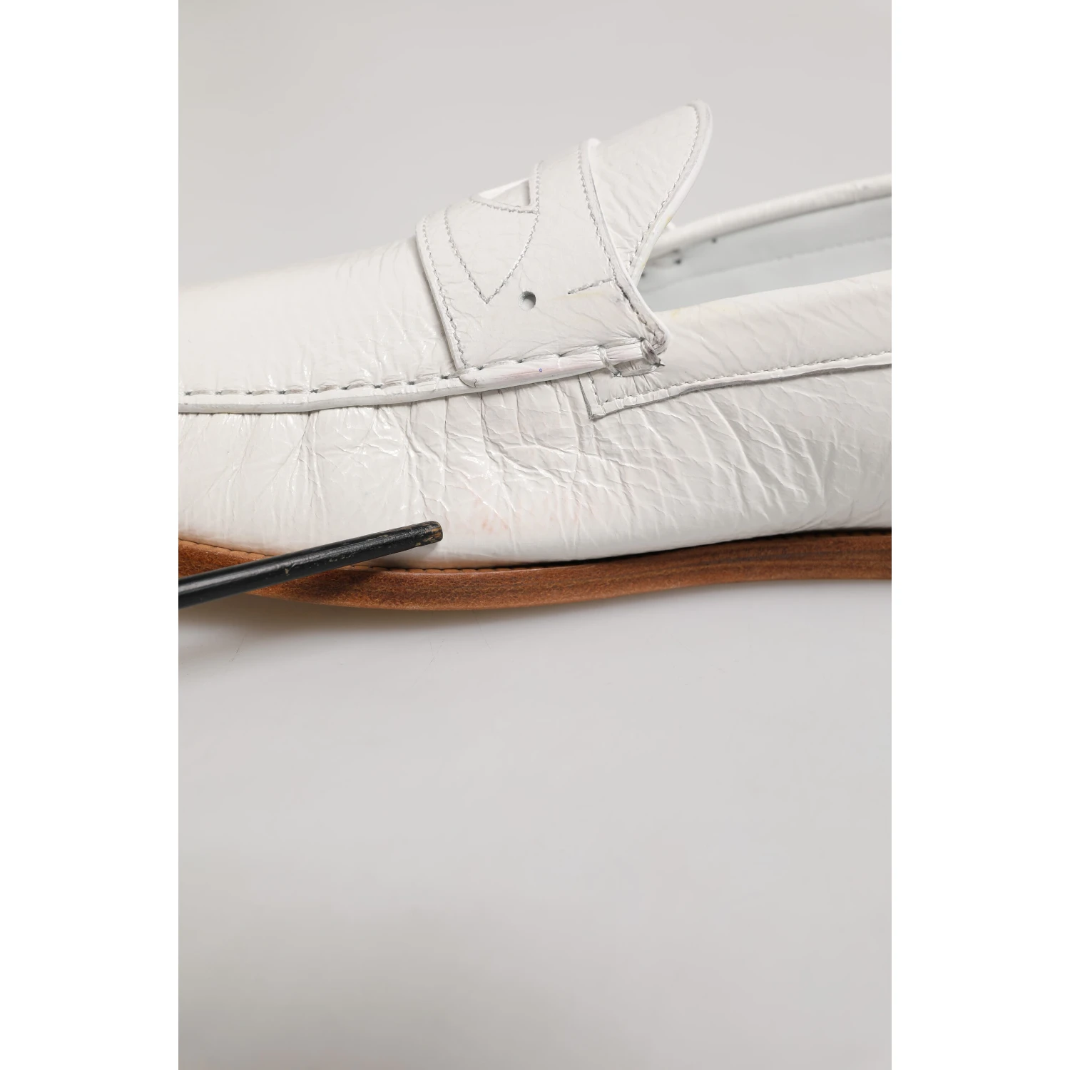 White Leather Loafers Moccasins Slip On Shoes