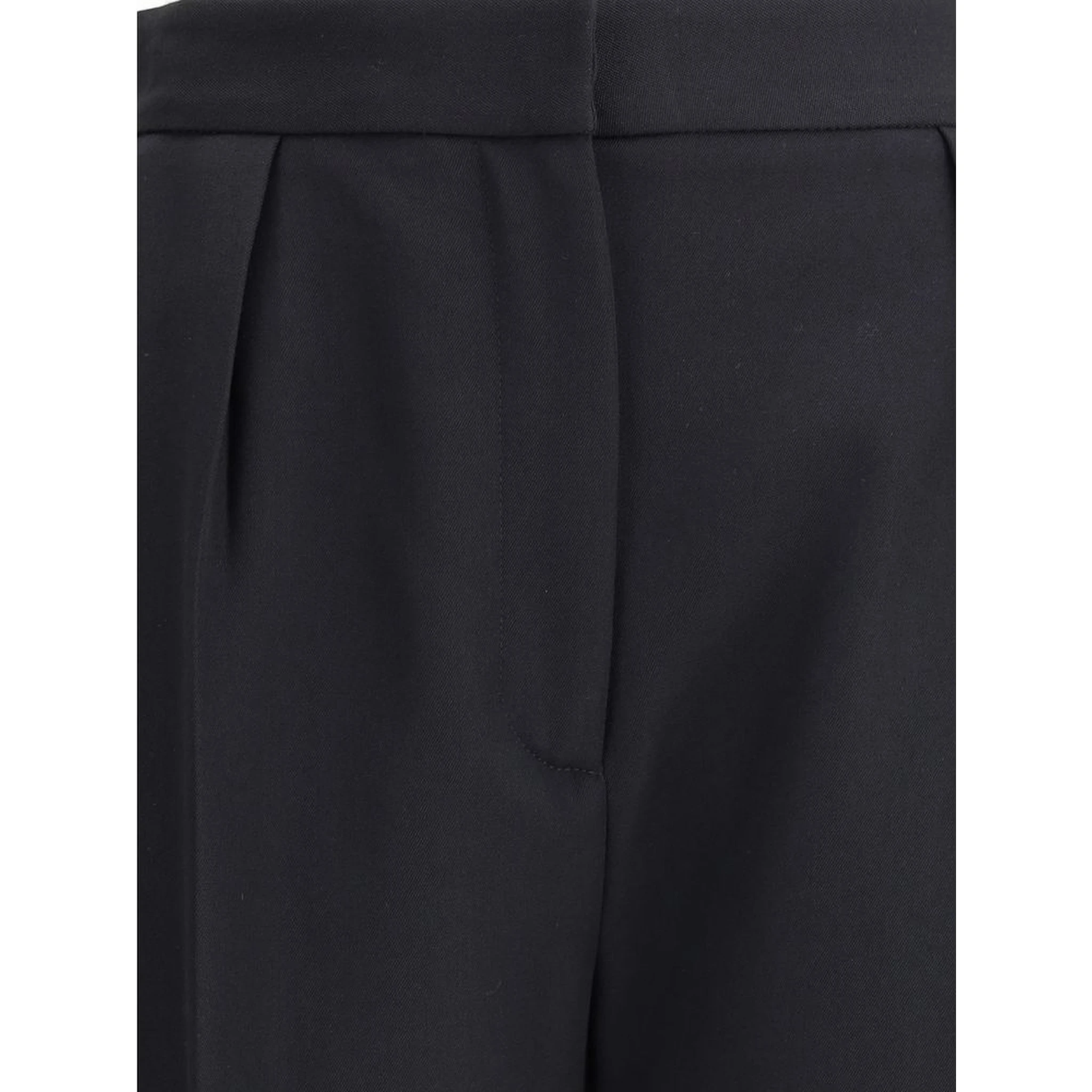 بنطال رسمي من الصوف الأسود