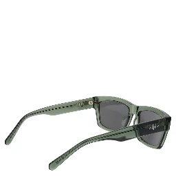 نظارات شمسية من الأسيتات الأخضر