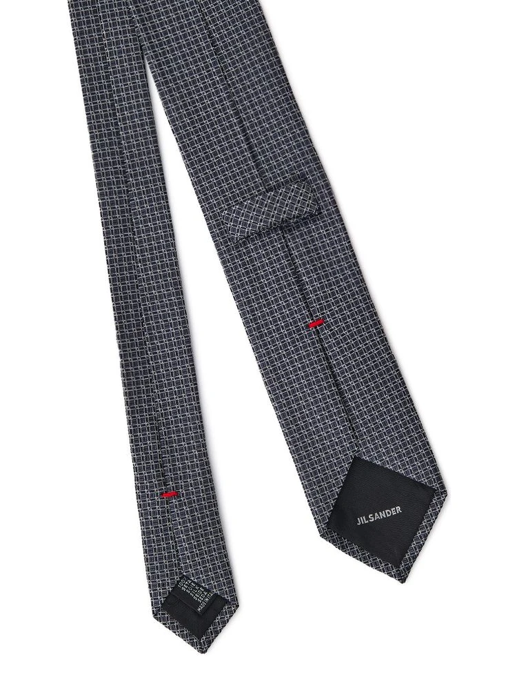 Gray Silk Tie alternative