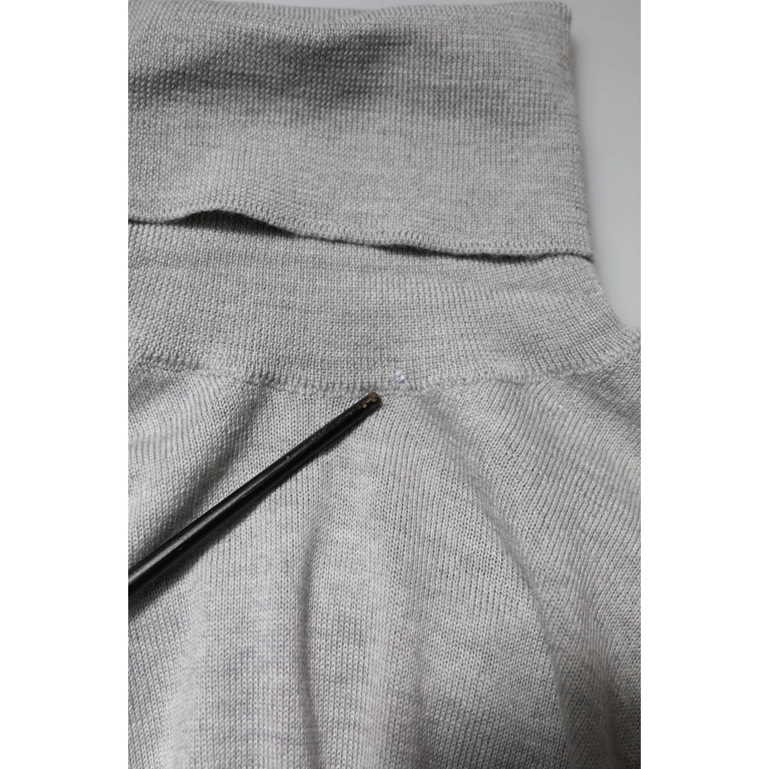 Gray Long Sleeve Turtleneck Pullover Sweater