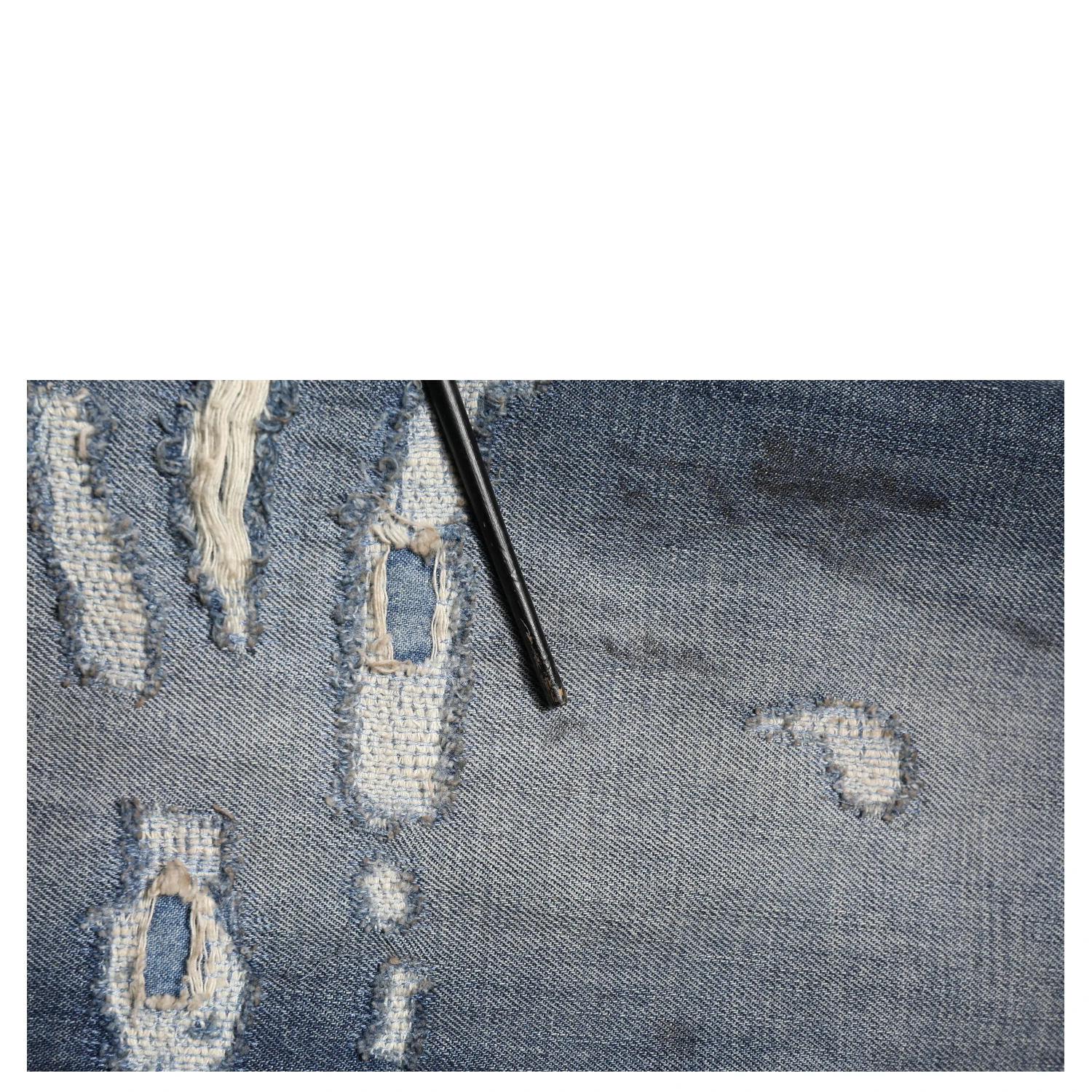 Blue Washed Tattered Cotton Men Jeans