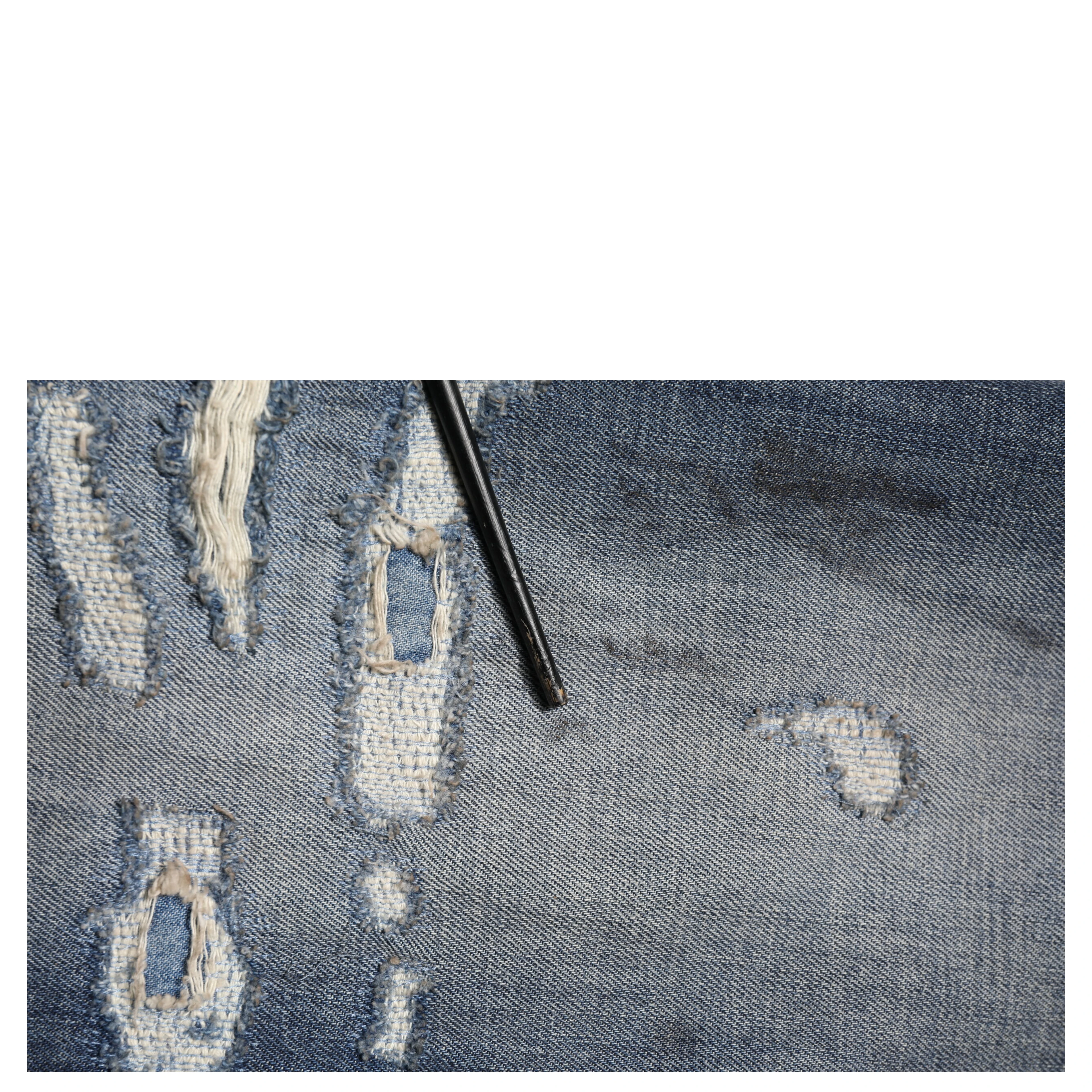 Blue Washed Tattered Cotton Men Jeans