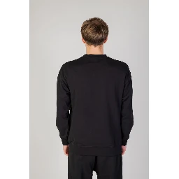 سويت شيرت قطني أسود