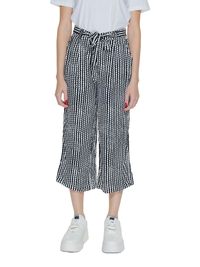 Black Viscose Cropped Pants