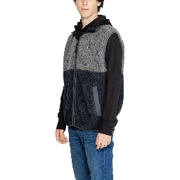 Black Recycled Polyester Sleveless Jacket