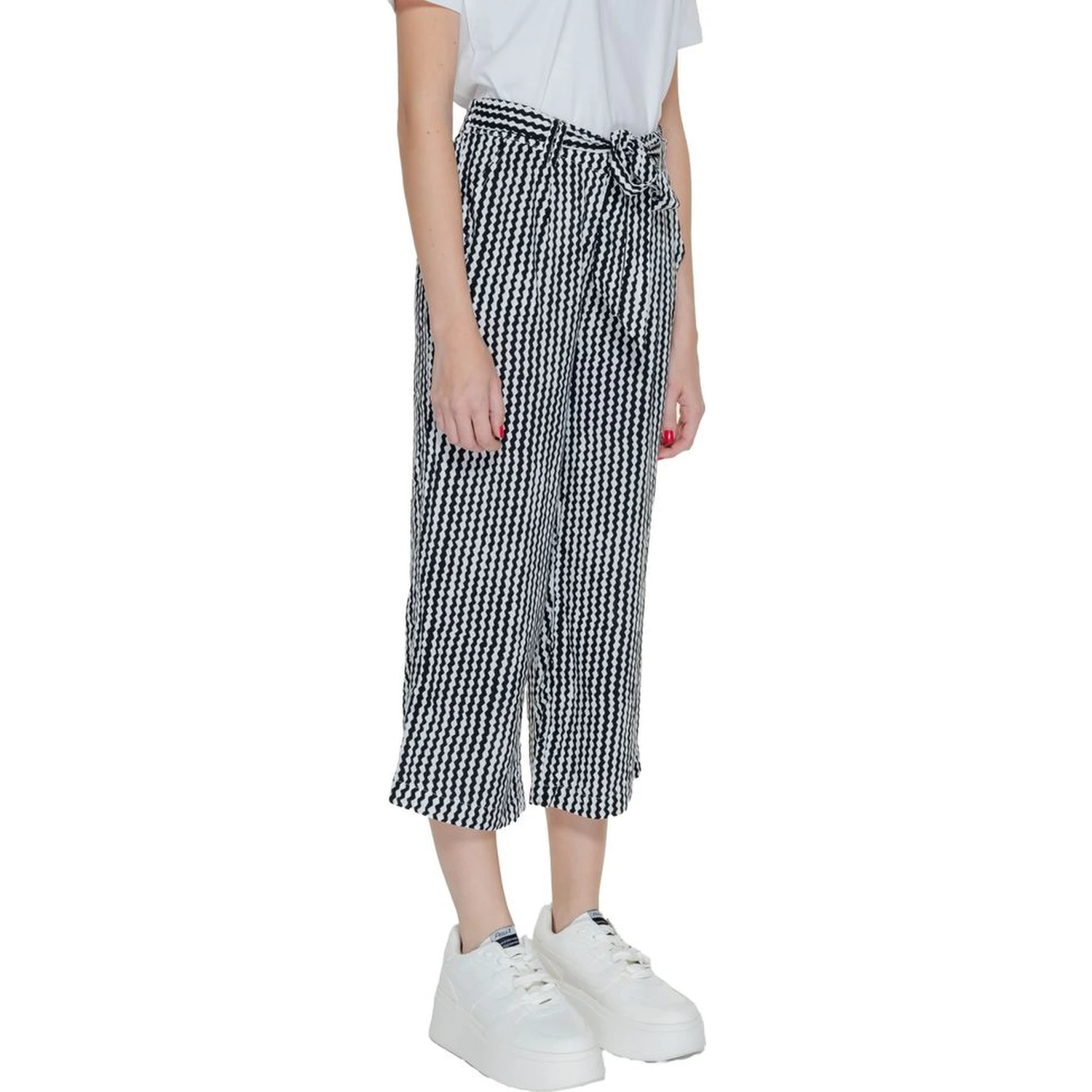 Black Viscose Cropped Pants