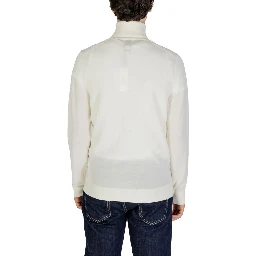 Cream Wool Turtleneck