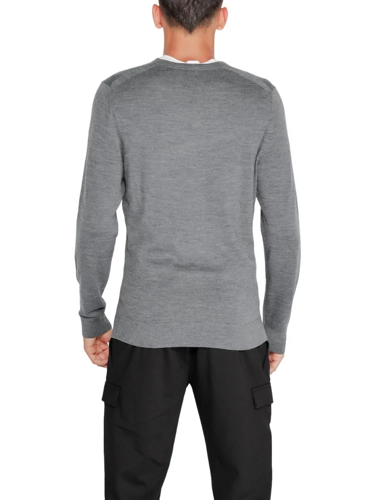 Gray Recycled Wool Sweatshirt alternative