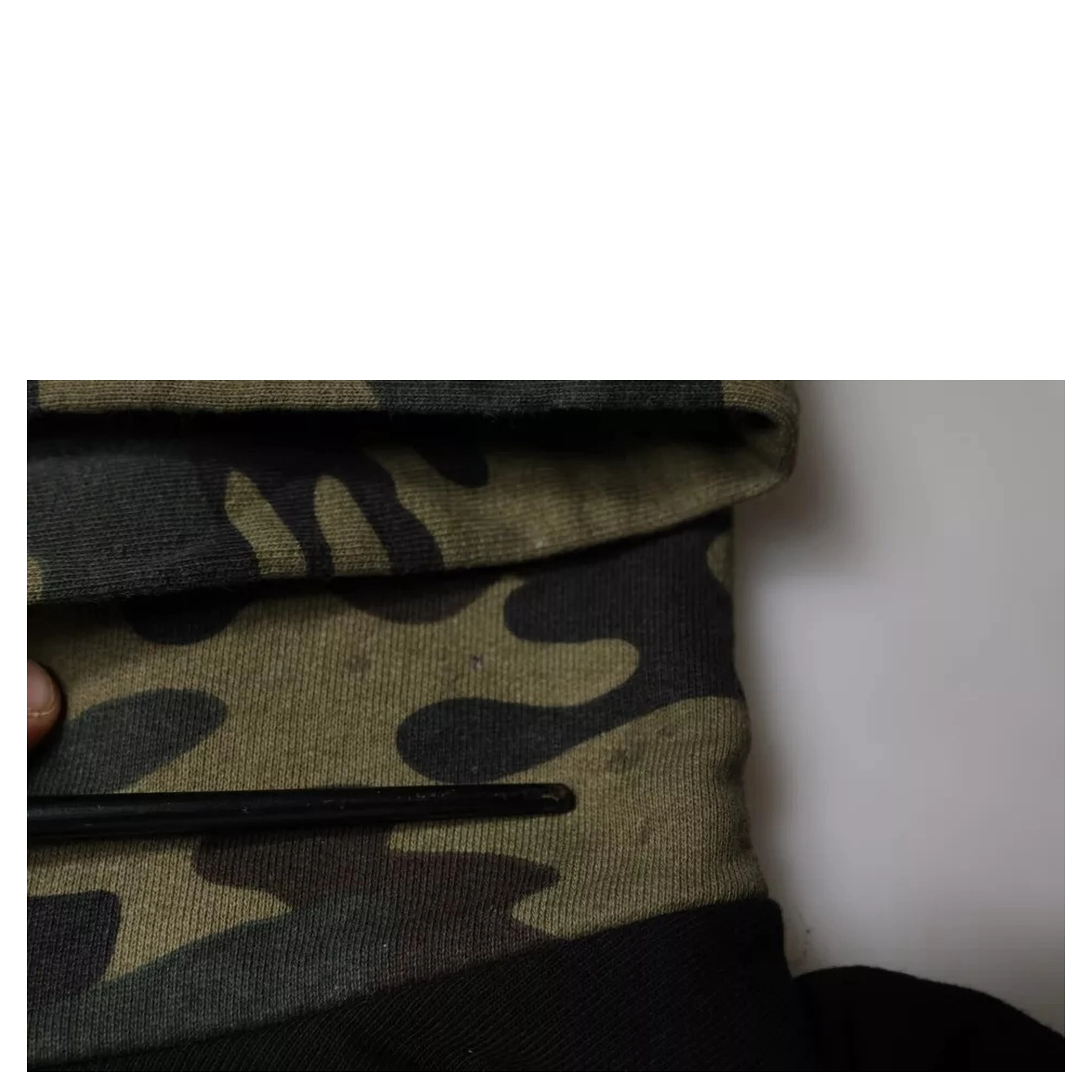 Black Camouflage Hooded Sweatshirt Sweater