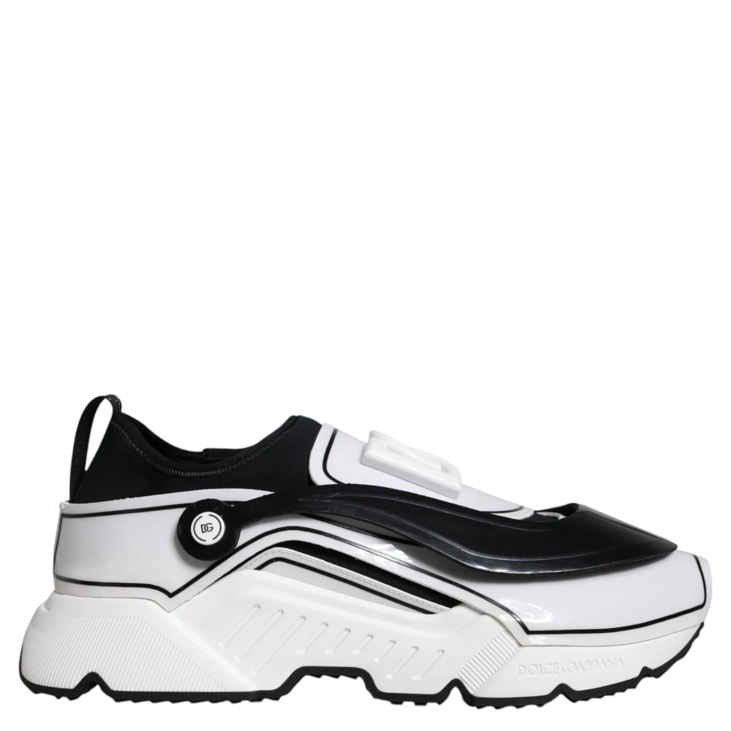 White Black Logo Plaque Daymaster Sneakers Shoes
