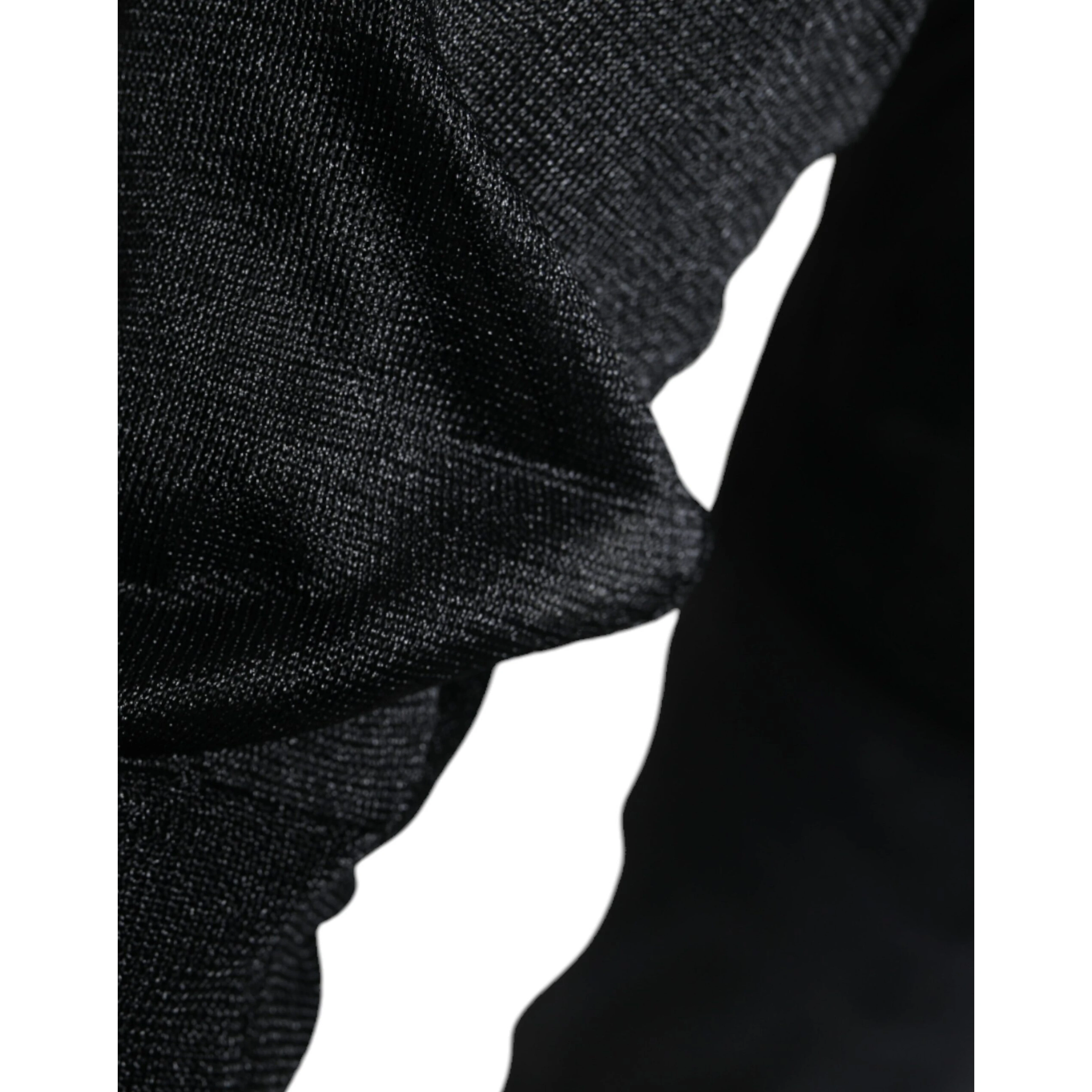 Black Polyester Pullover Sweatshirt Sweater