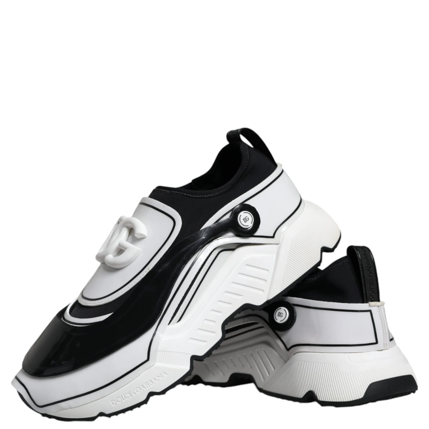 White Black Logo Plaque Daymaster Sneakers Shoes