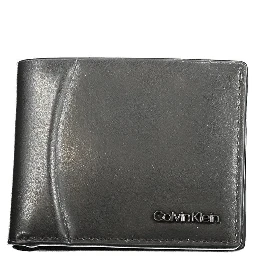 محفظة جلدية سوداء