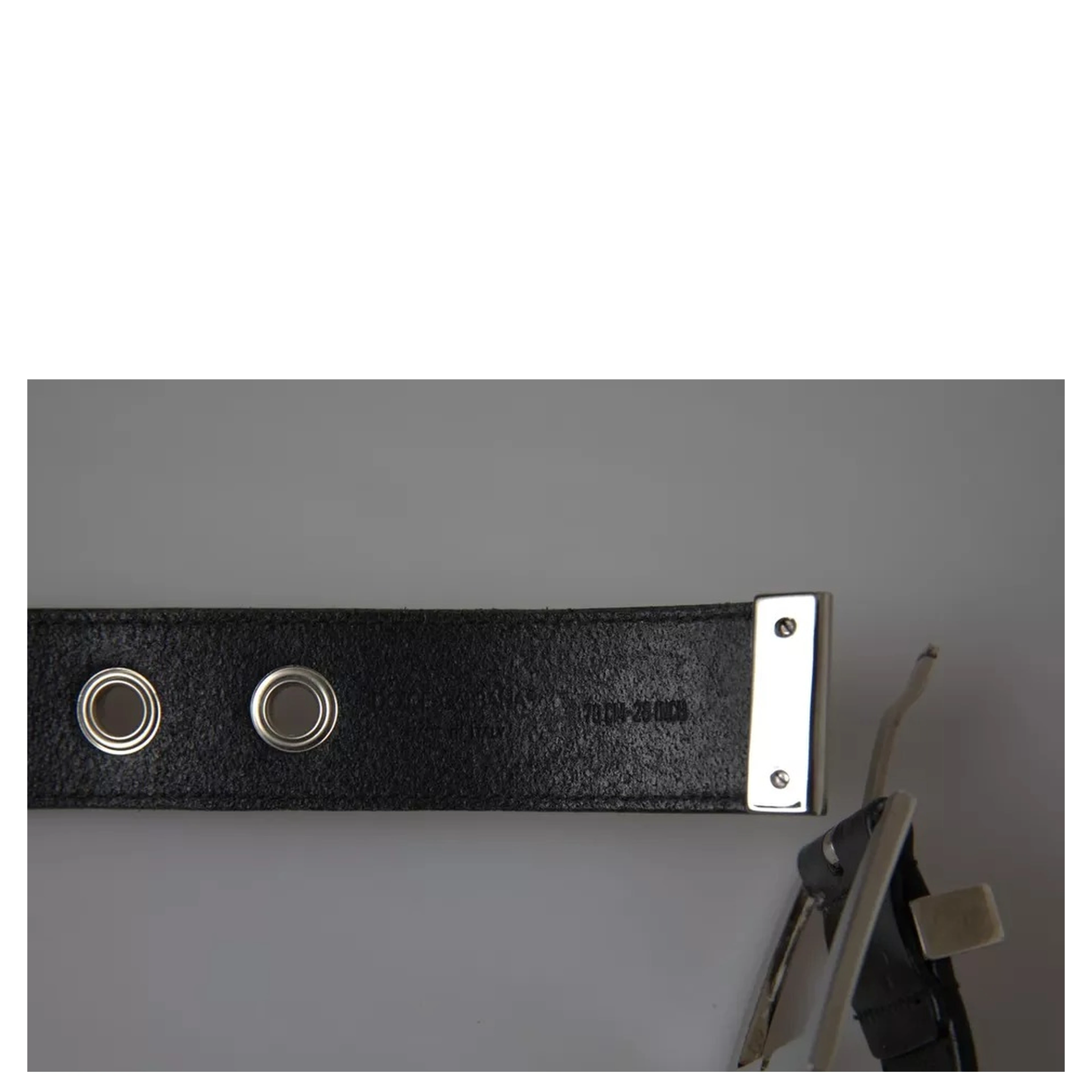 Black Leather Beige Strap Silver Metal Buckle Belt