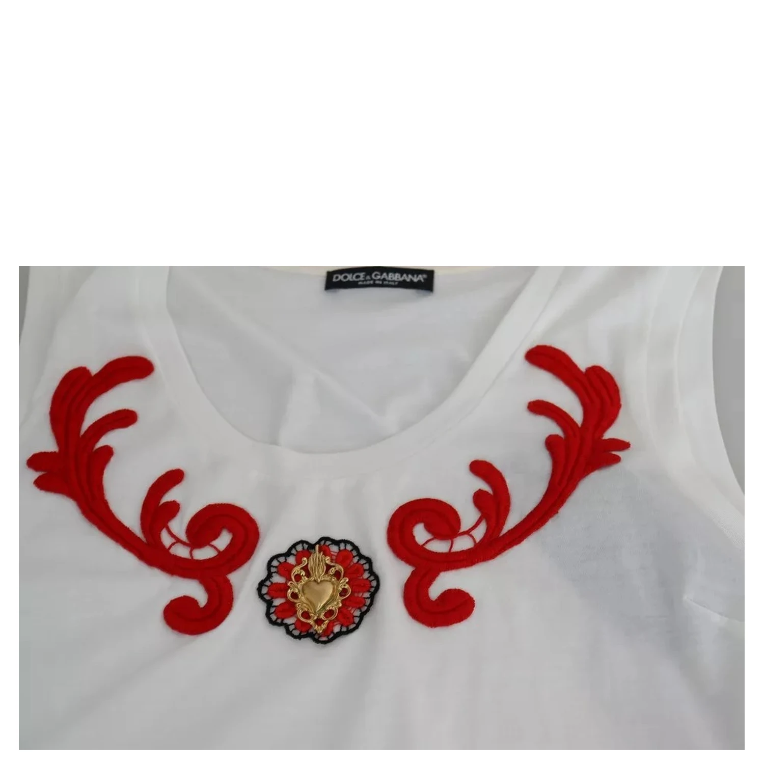 White Cotton Heart Applique Sleeveless Tank Top