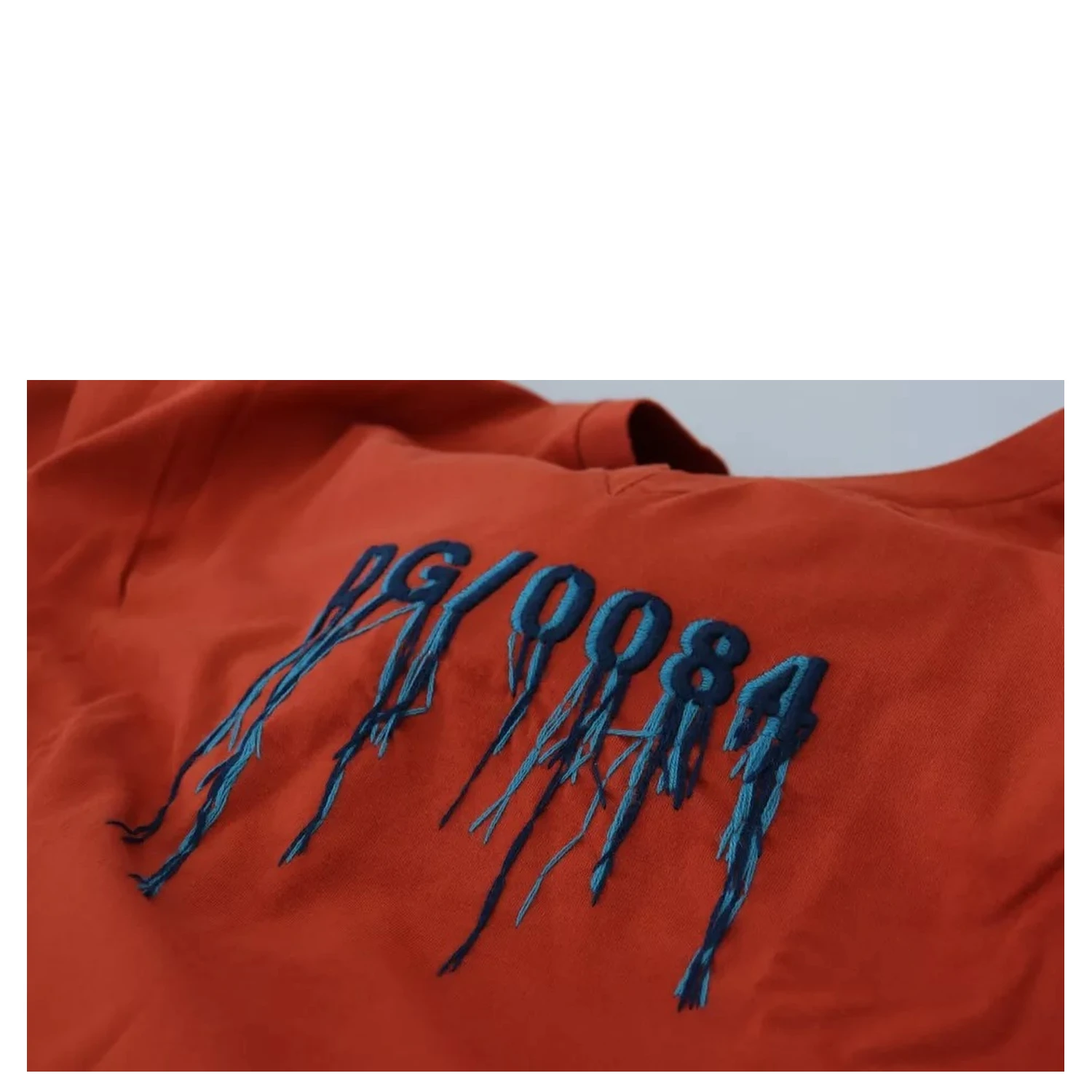 Red Logo Embroidery Crewneck Cotton T-shirt