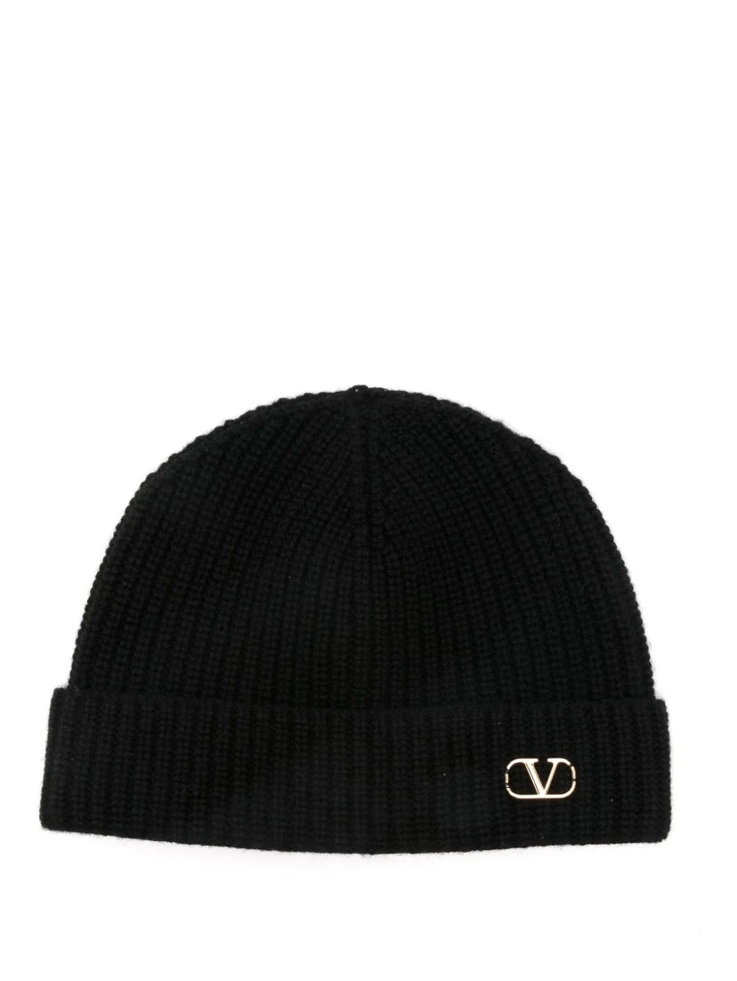 Wool hat with VLogo