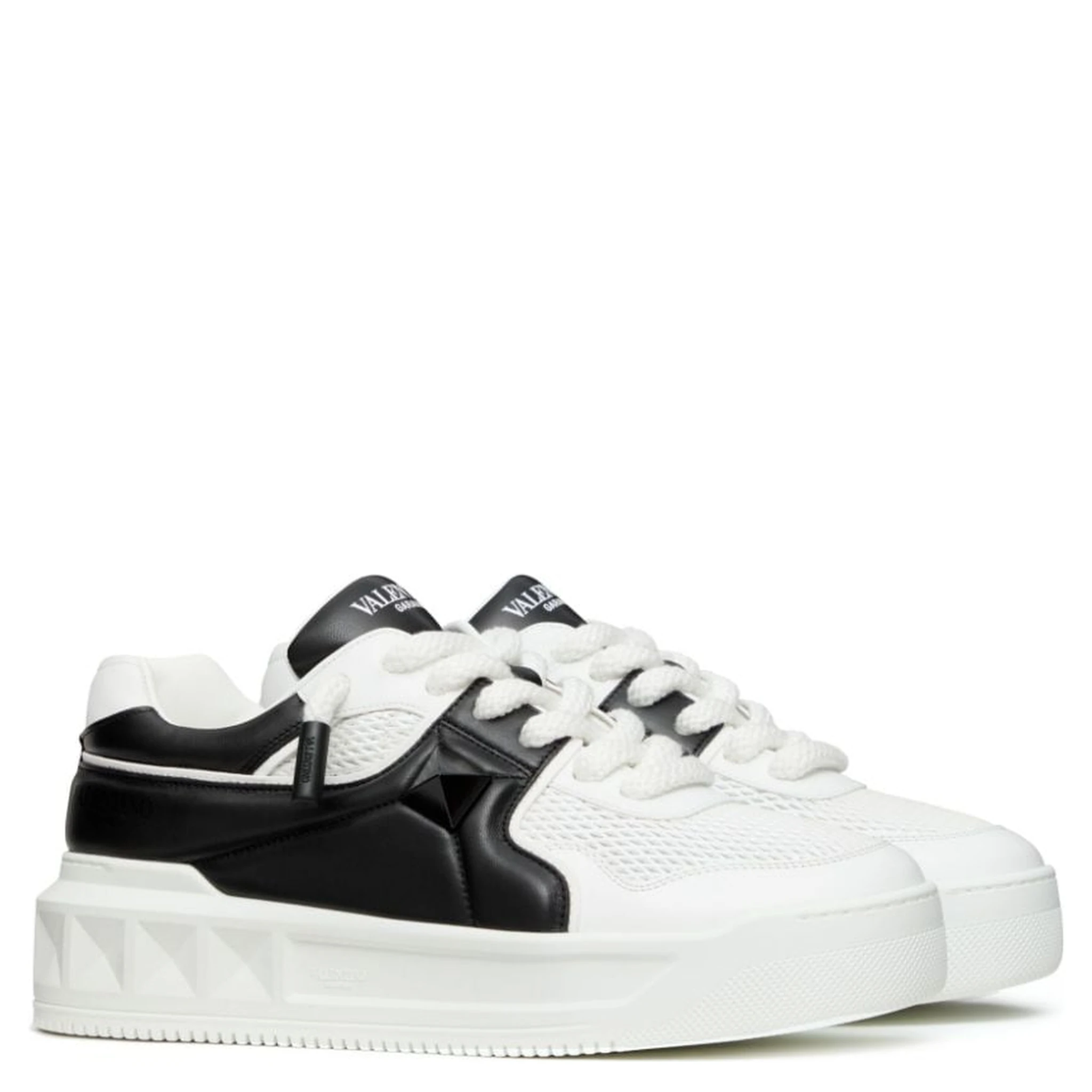 "One Stud" leather sneakers